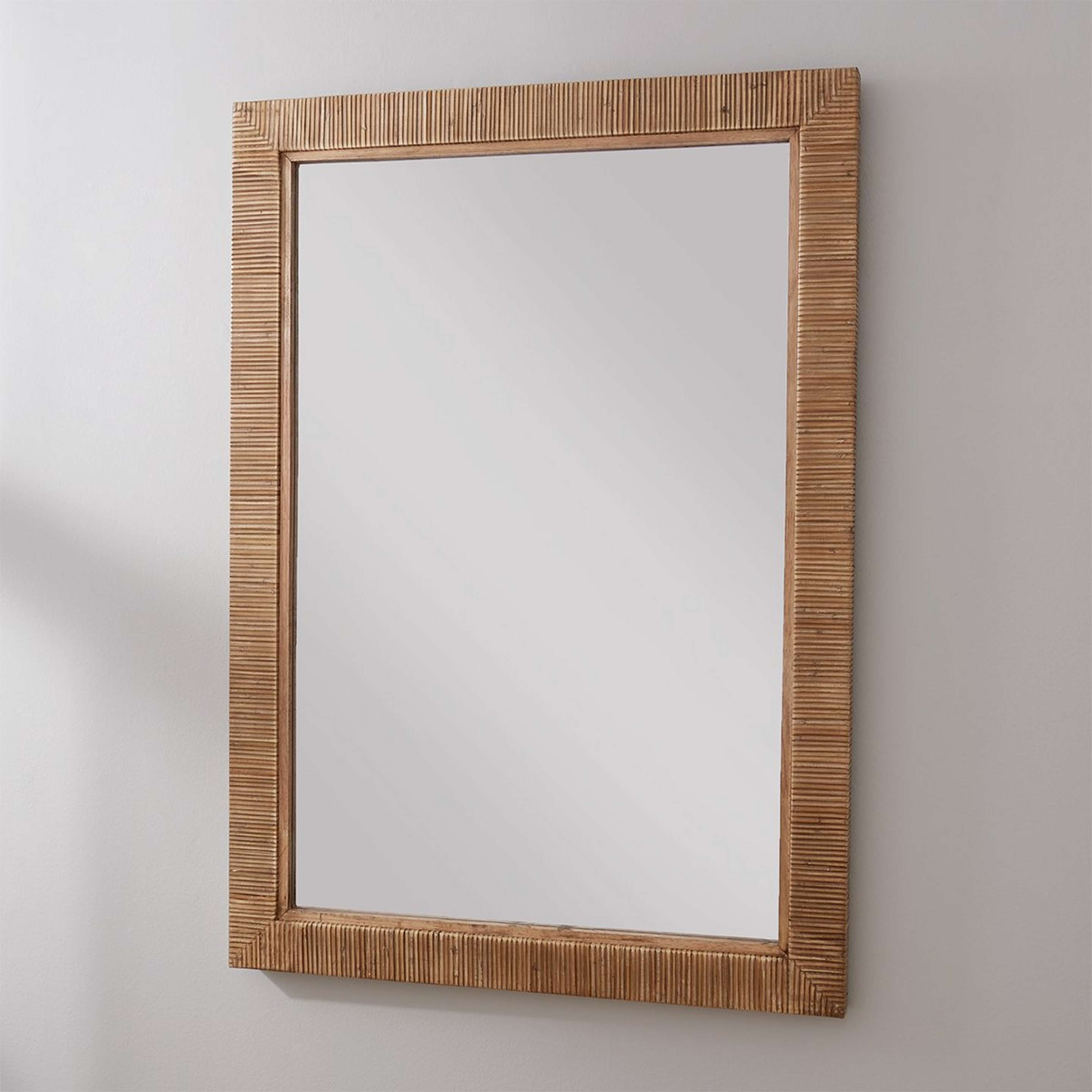 A Brayden Mirror with Rattan / Oak color
