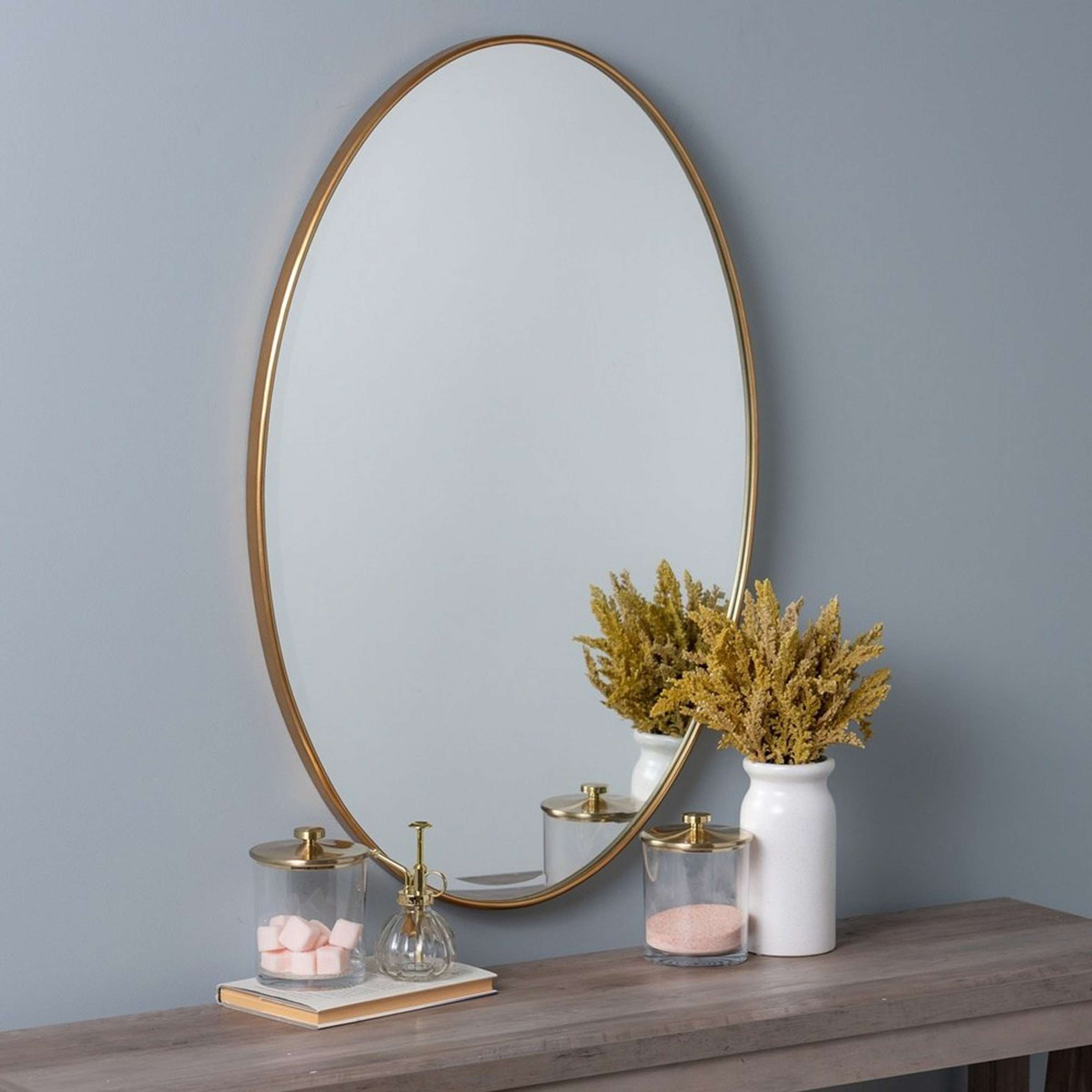 A Torsney Mirror with Gold color