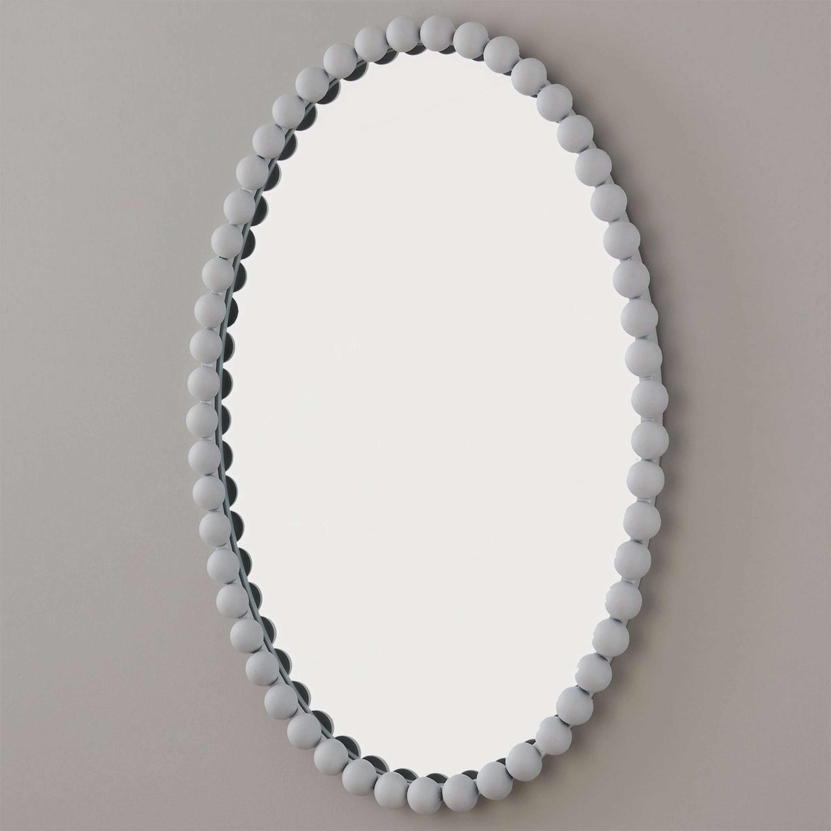 A Gala Mirror with White color