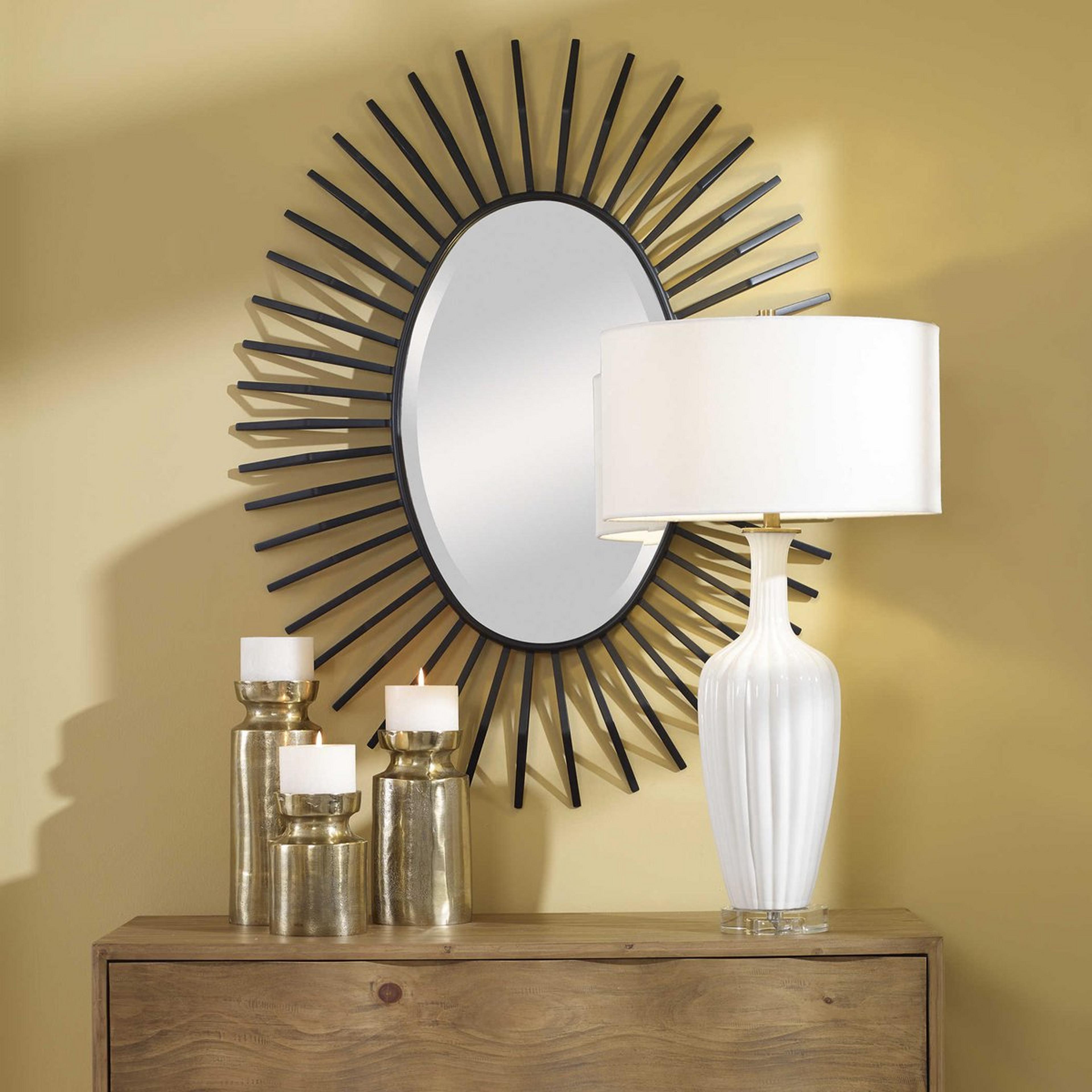 A Birnam Mirror with undefined color