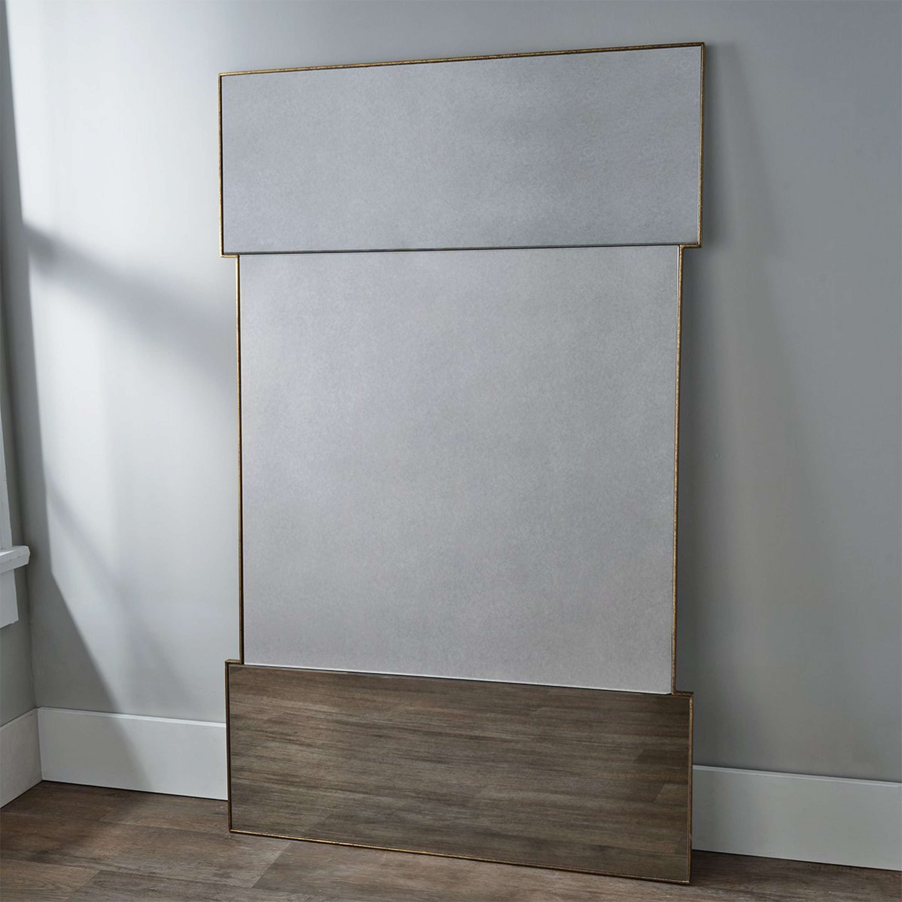 A Charlize Mirror with Antique Gold color