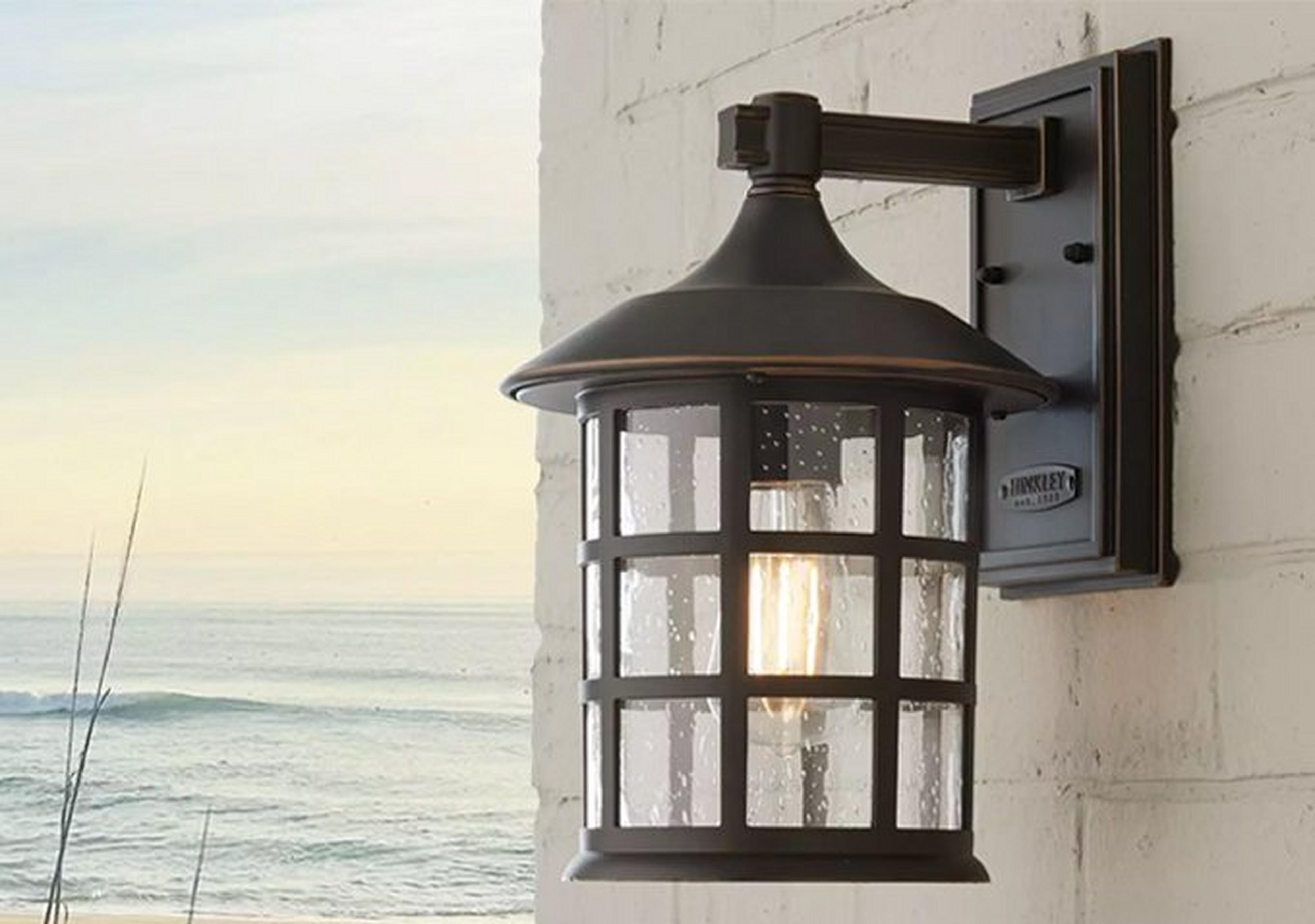 Bar Harbor Outdoor Sconce 