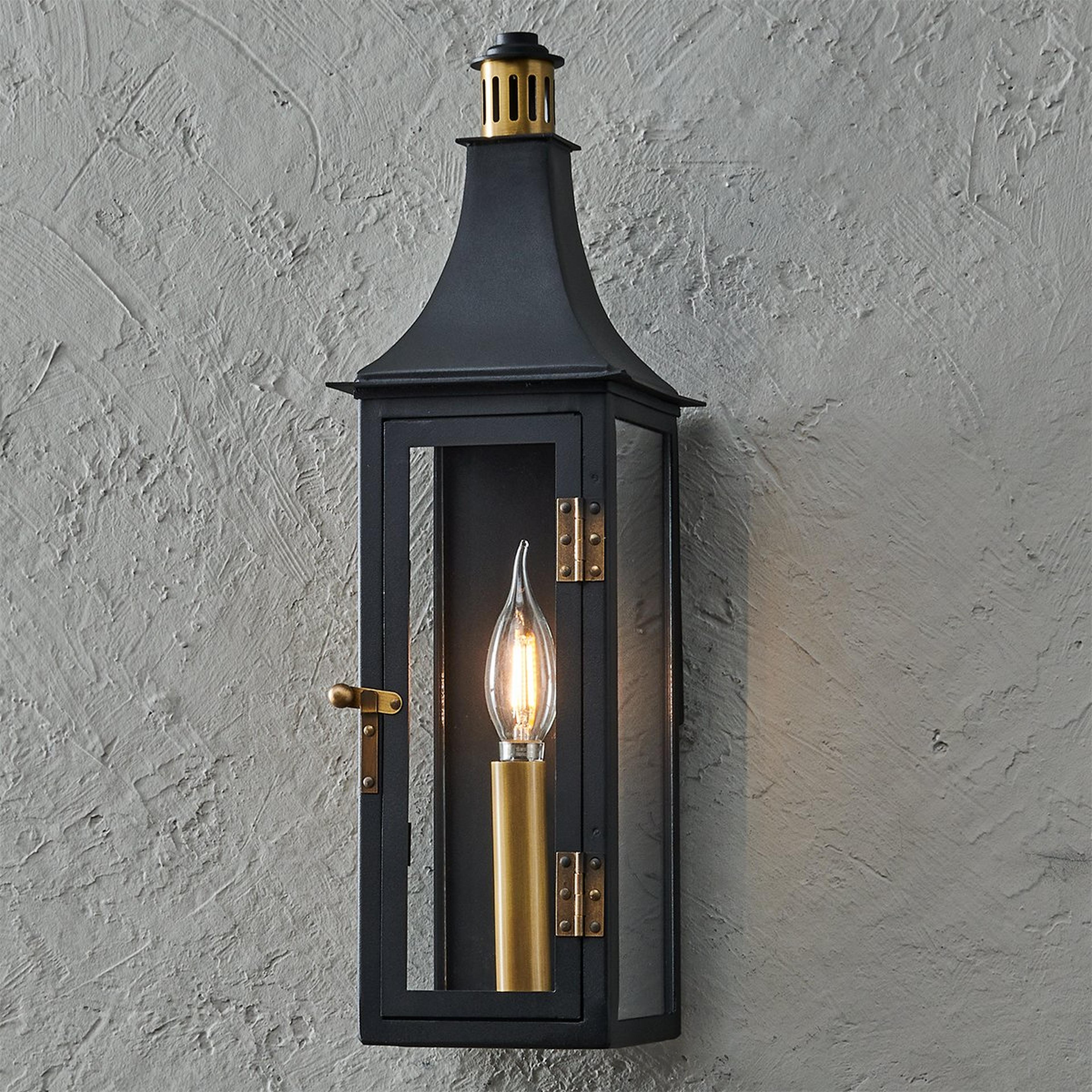 A Pembroke Outdoor Sconce - Small with Black / Brass color