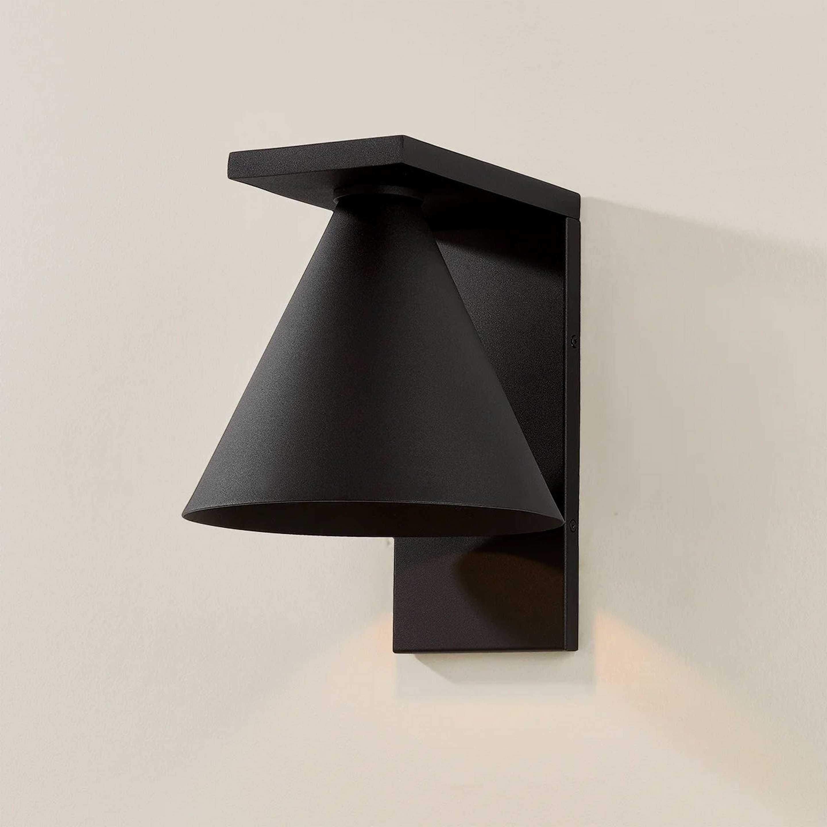 A Lochmere Outdoor Sconce - Small with Black color