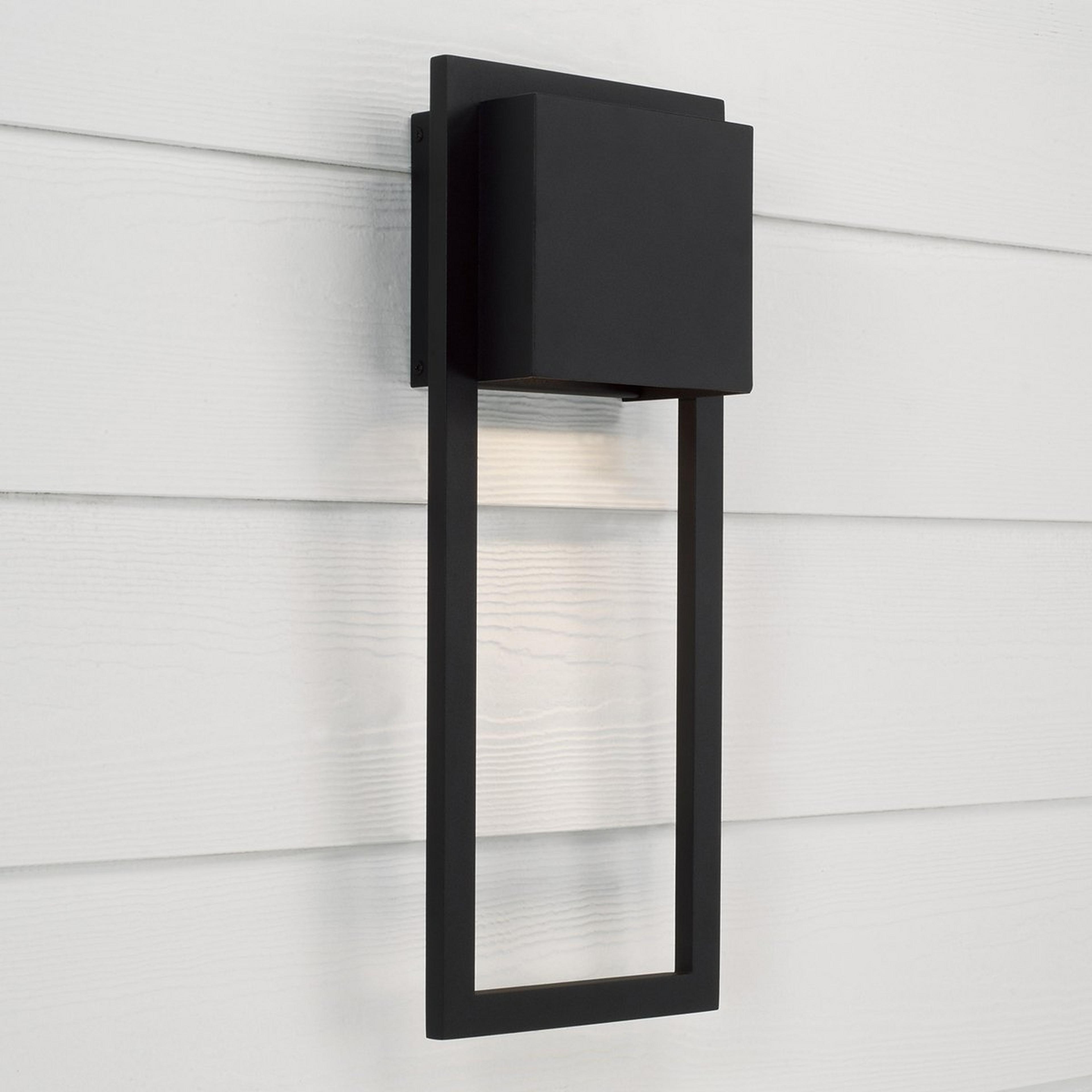 A Stonecrop Outdoor Sconce - Large with Black color