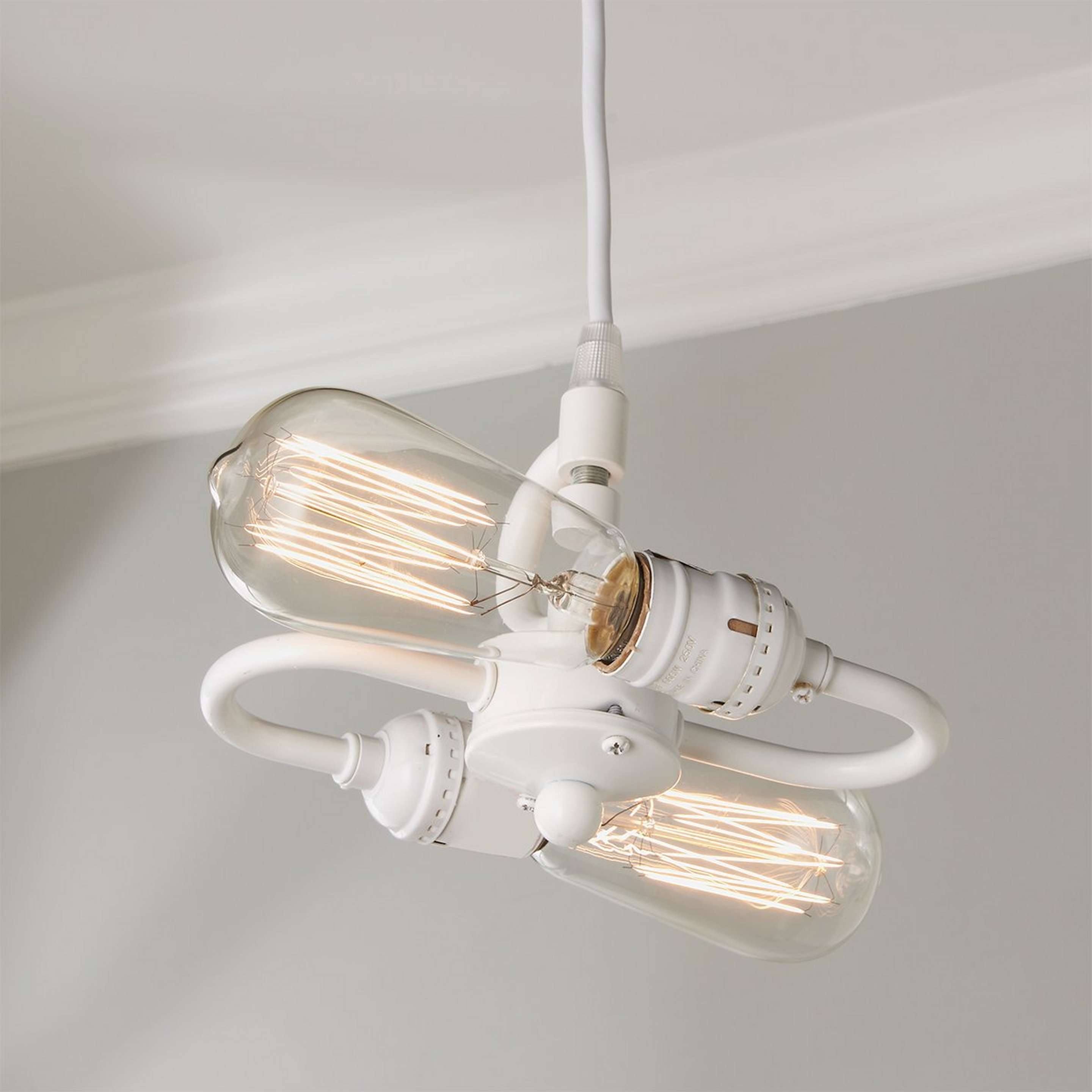 A Shade Pendant Hardware with White color