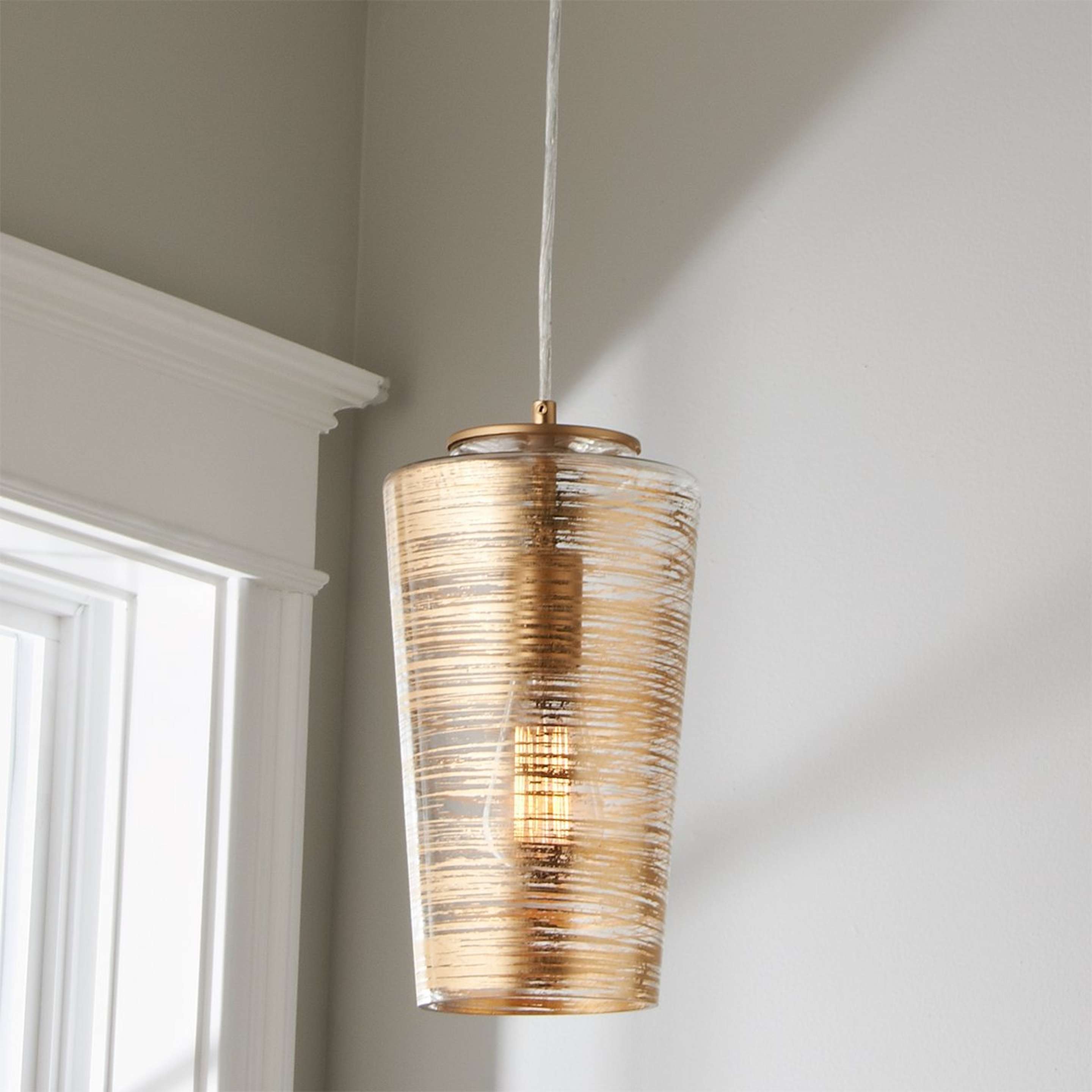A Modern Midas Pendant with Brass / Clear / Gold color