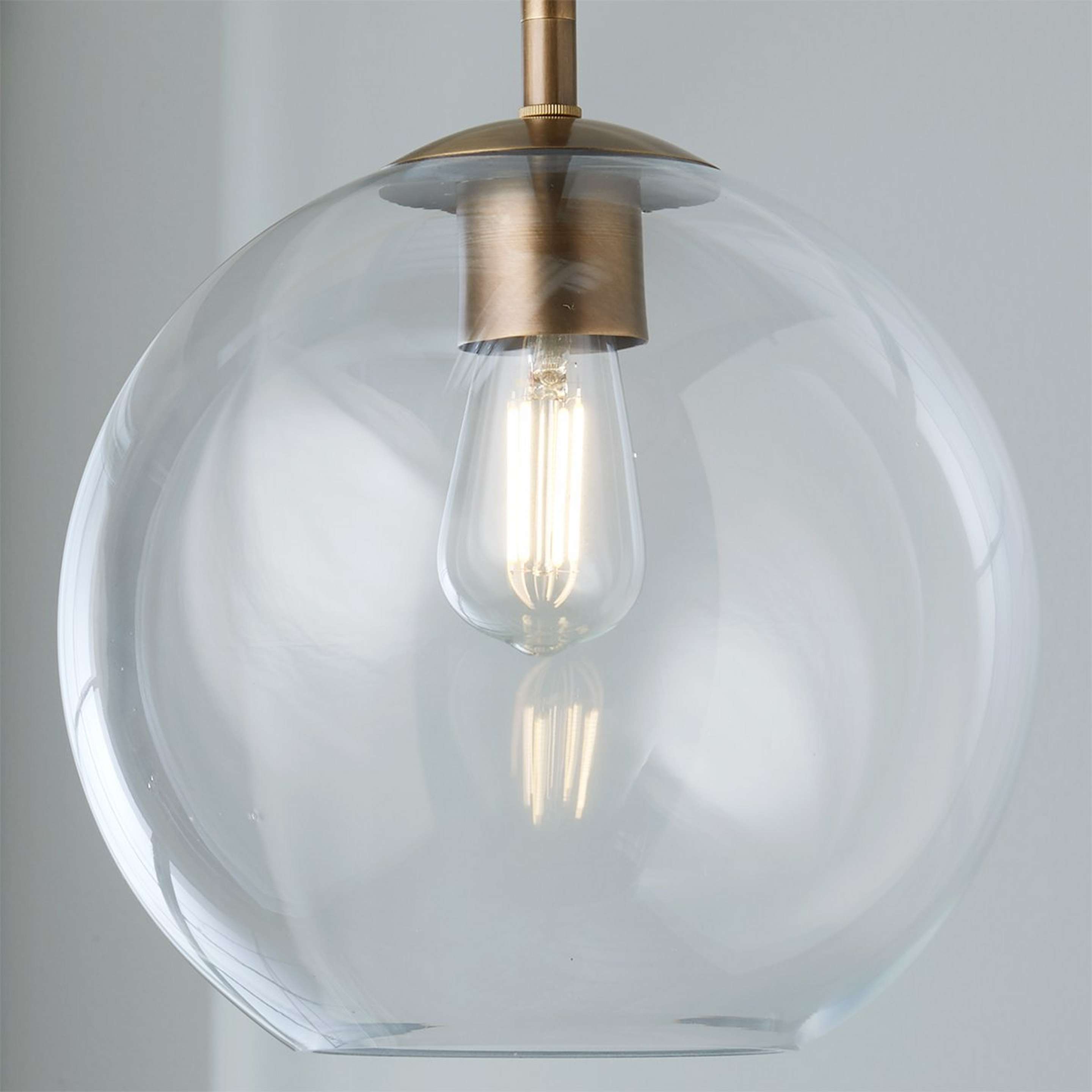 A Banyan Pendant - Large with Aged Brass / Glass color