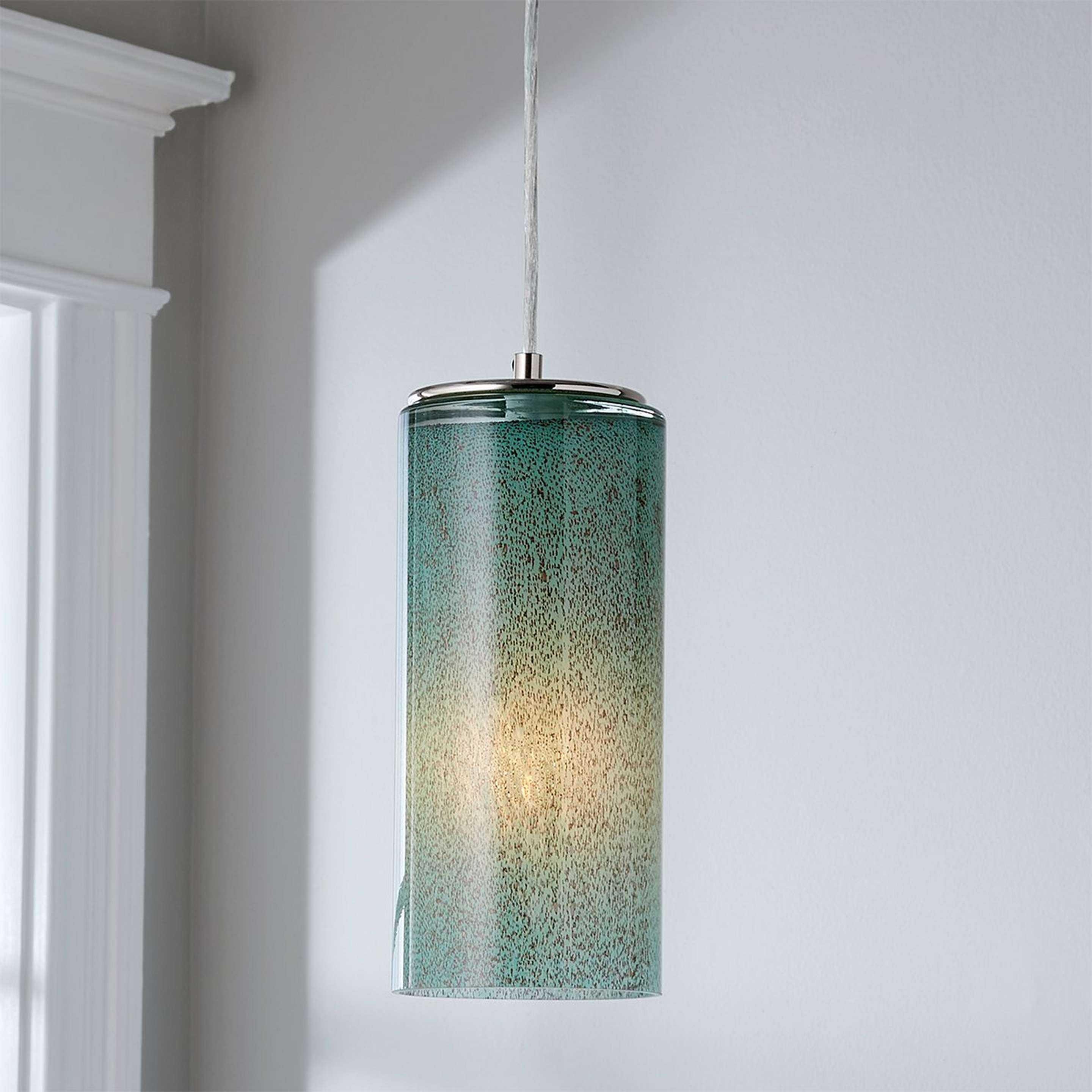 A Turquoise Gradient Bubble Pendant with Chrome / Turquoise color
