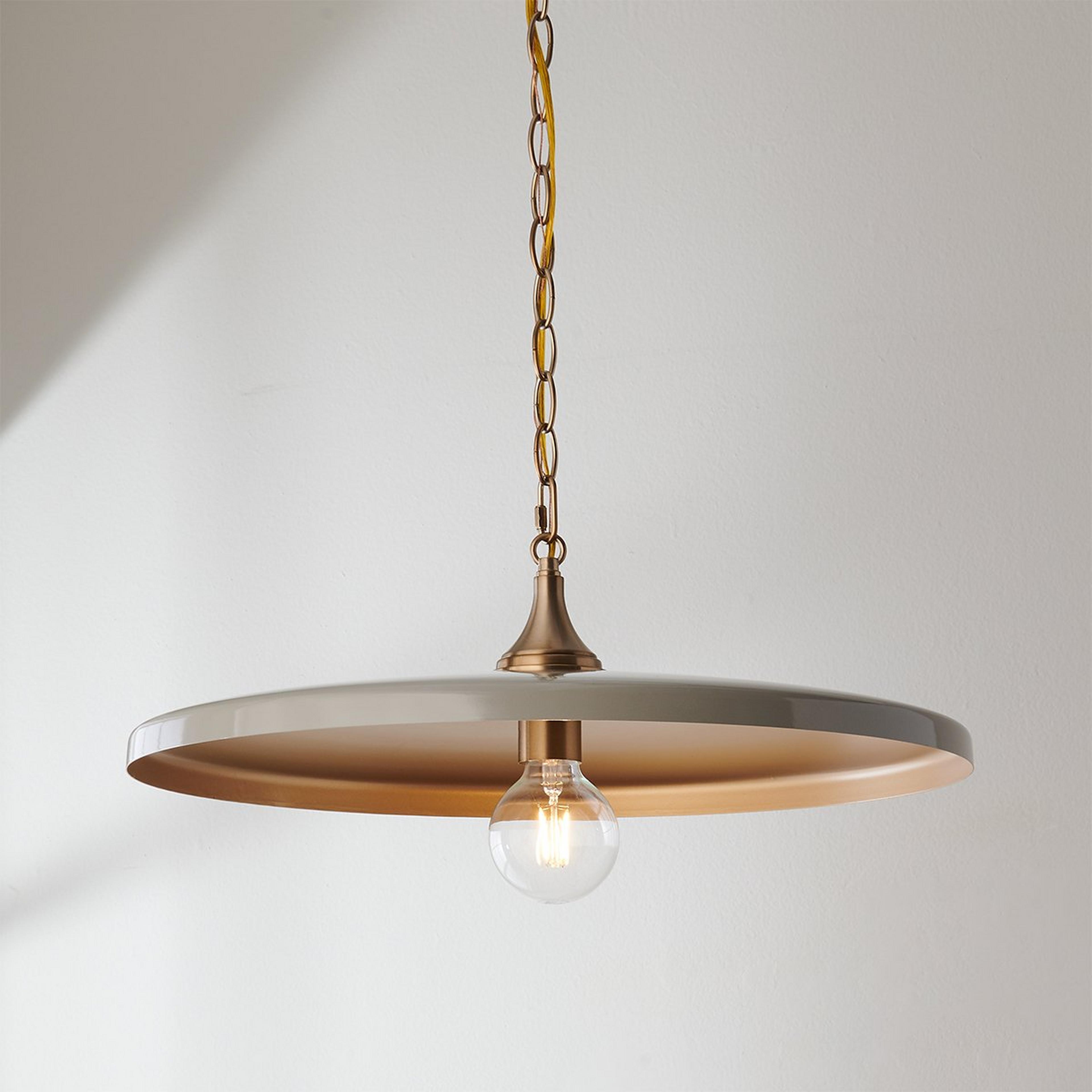 A Chris Loves Julia Victor Pendant with Brass / Gloss Deep Tan color
