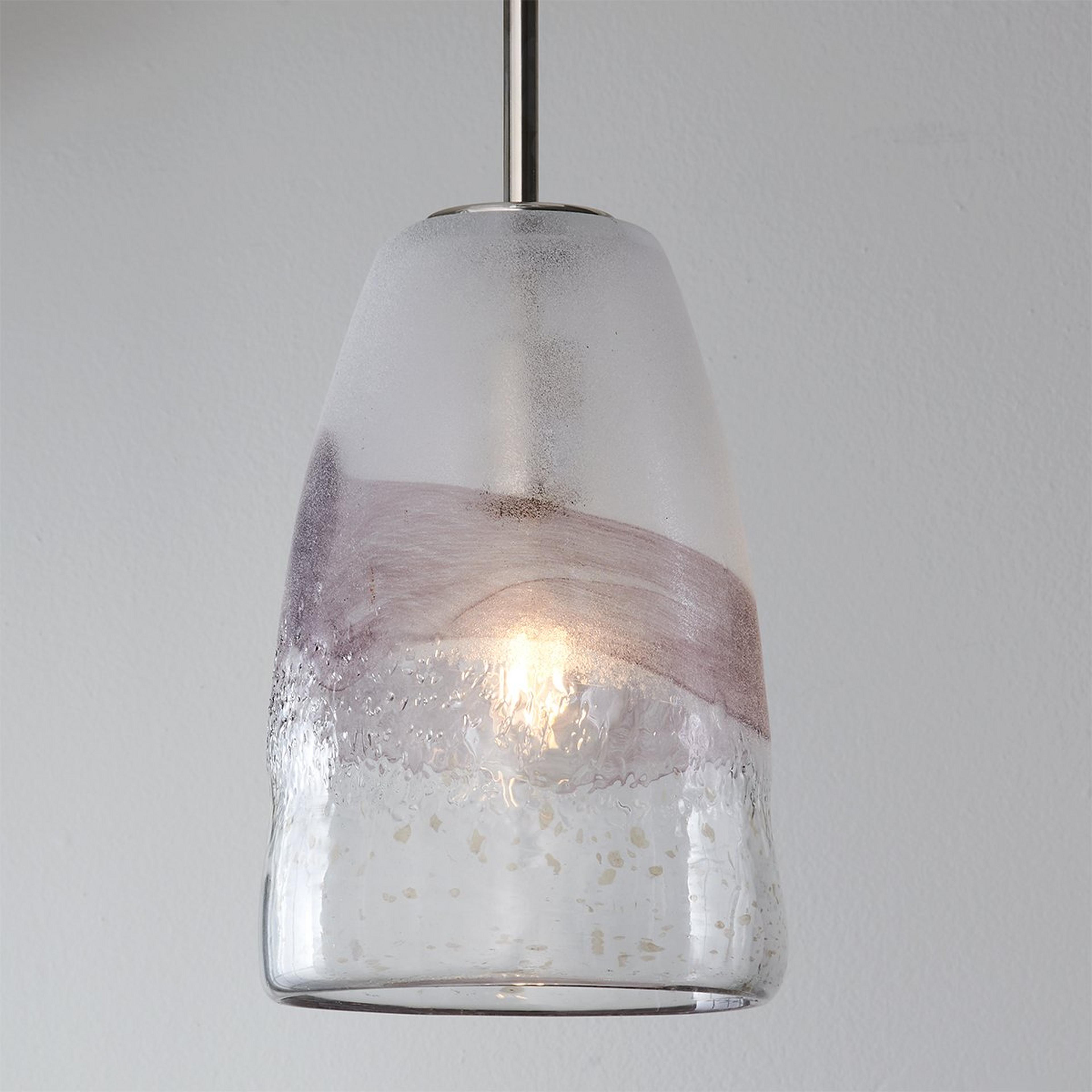 A Oshawa Pendant with undefined color