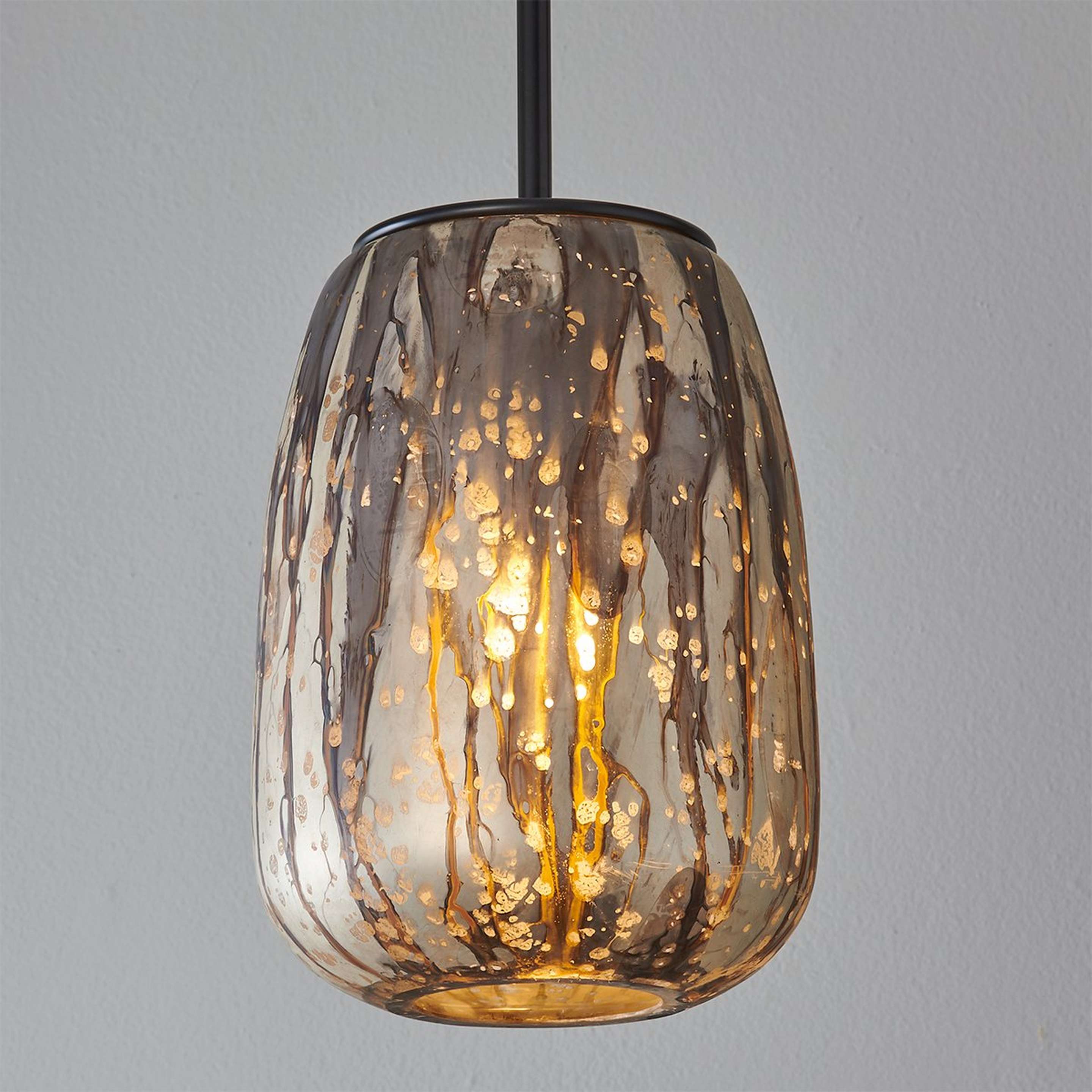 A Dorsoduro Drip Pendant with Black / Antique Nickel color