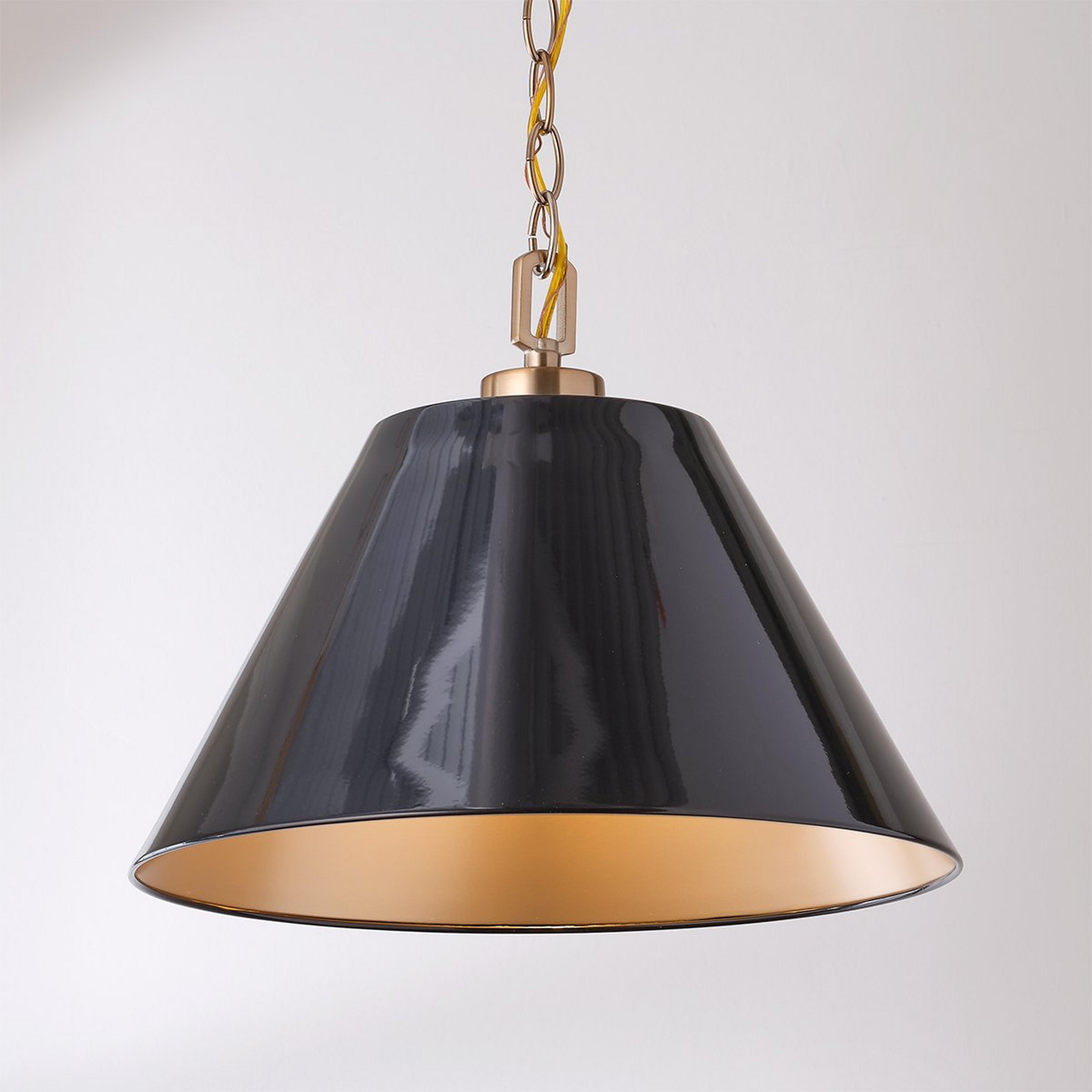 A Chris Loves Julia Edie Pendant with Brass / Gloss Black color