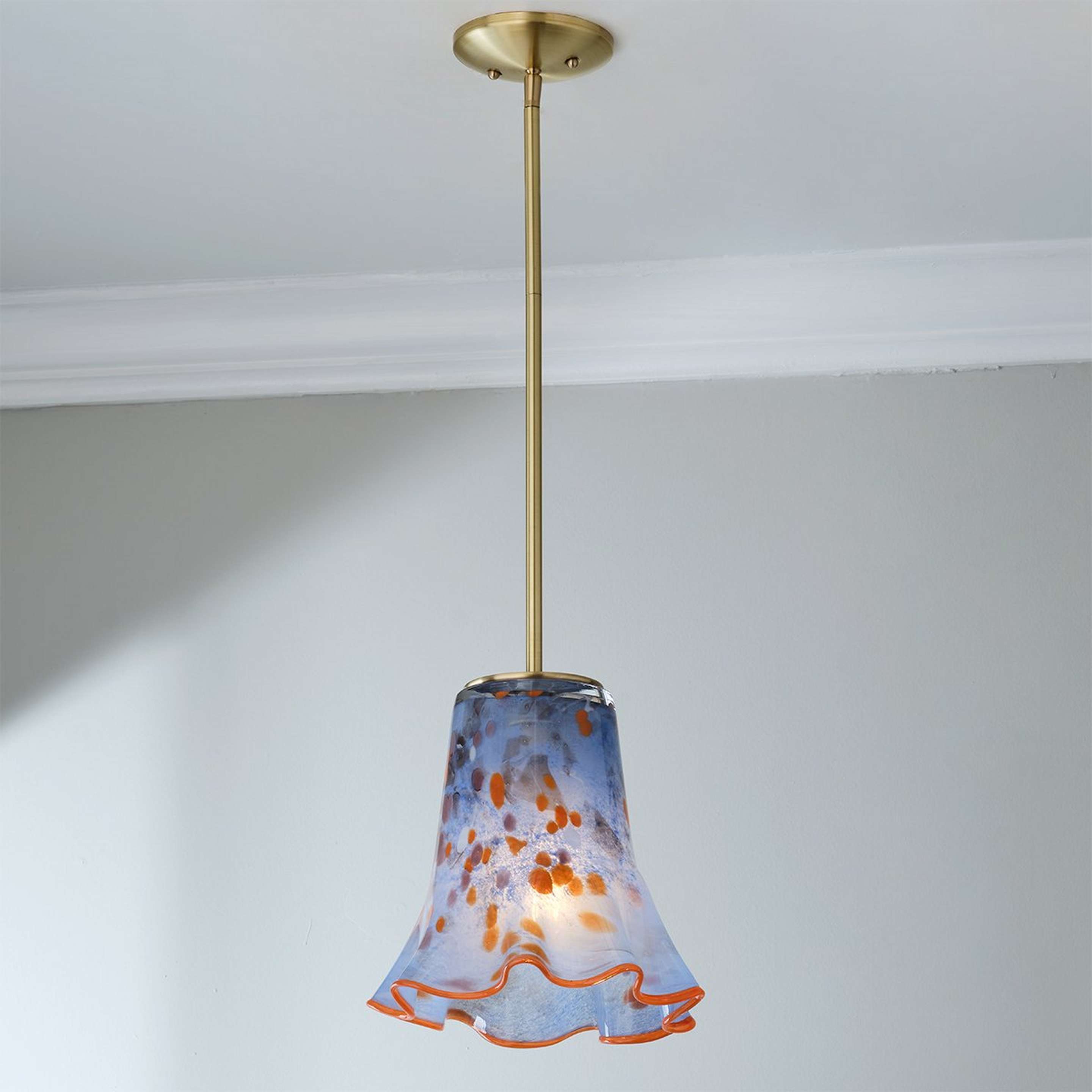 A Positano Pendant with Brushed Brass / Blue color