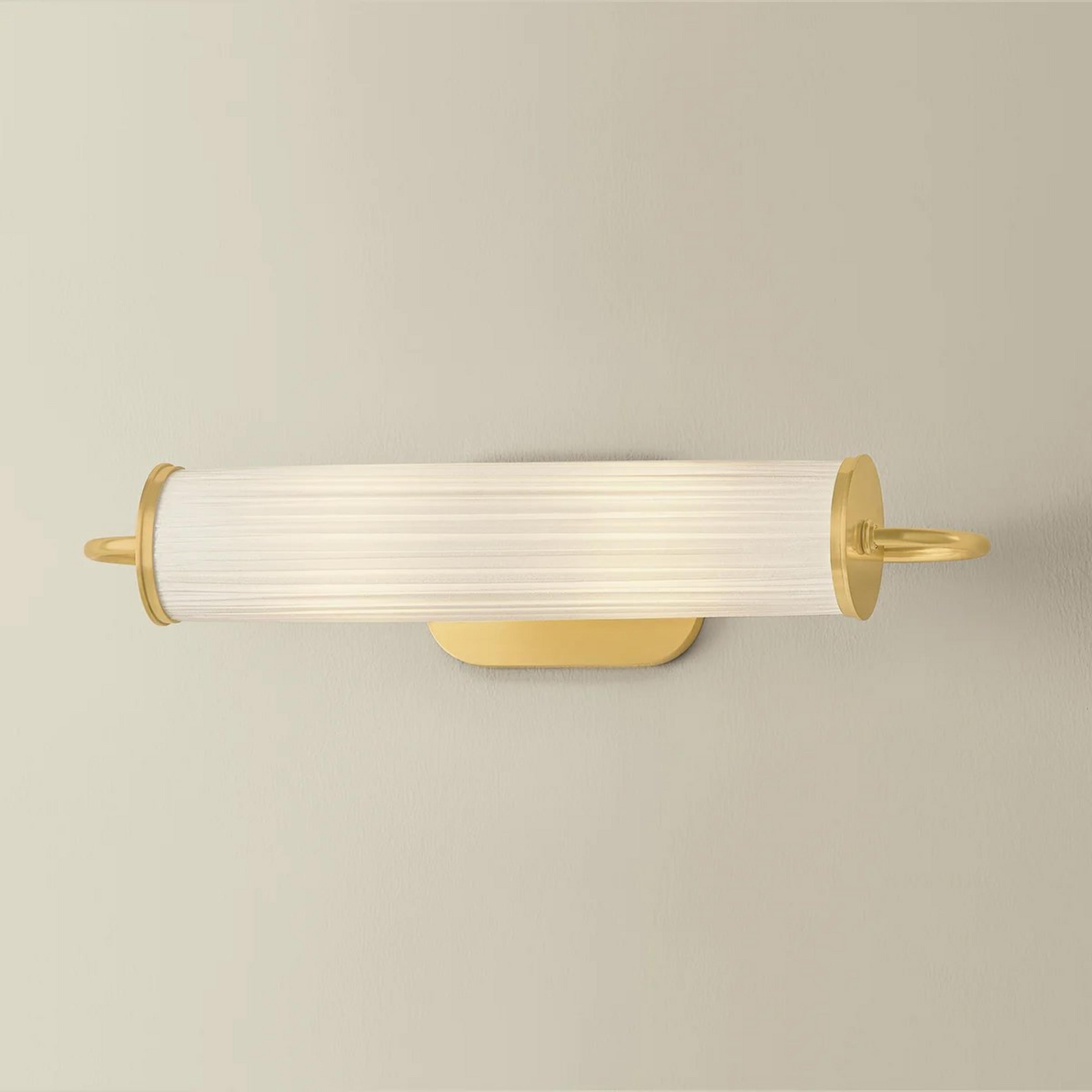 A Muse Picture Light with Aged Brass / Ivory Silk color