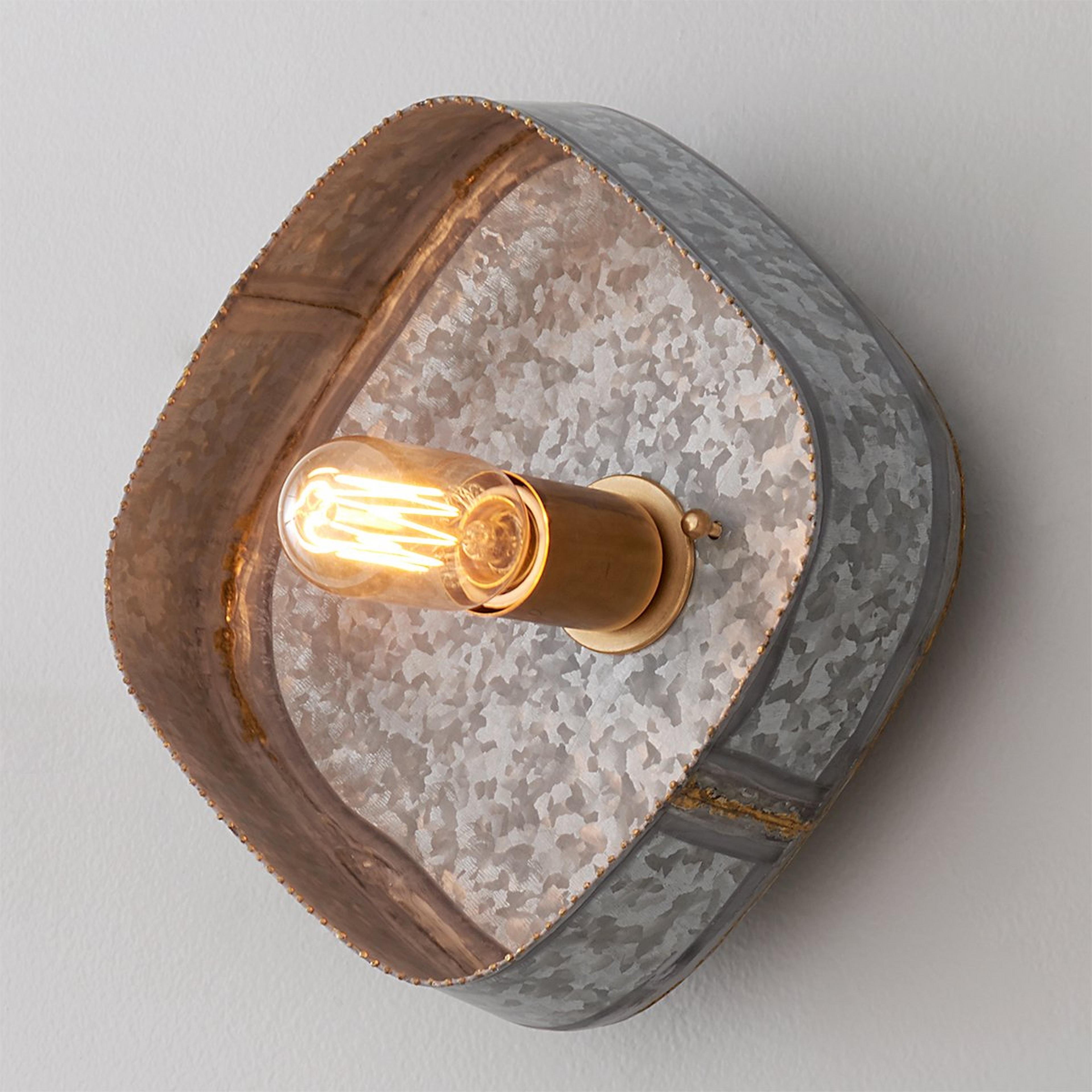Selected product image