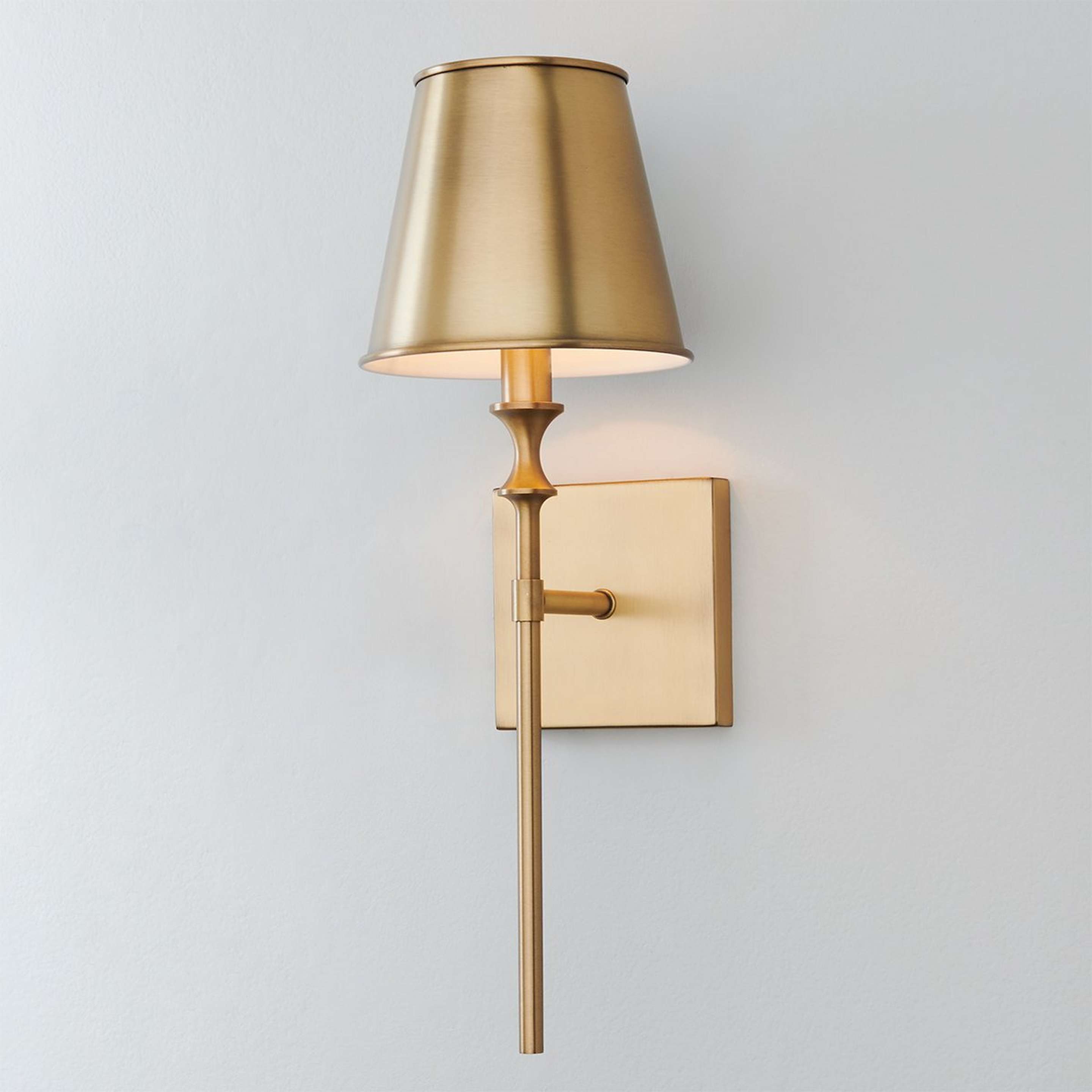 A Antigue Single Sconce with Aged Brass color