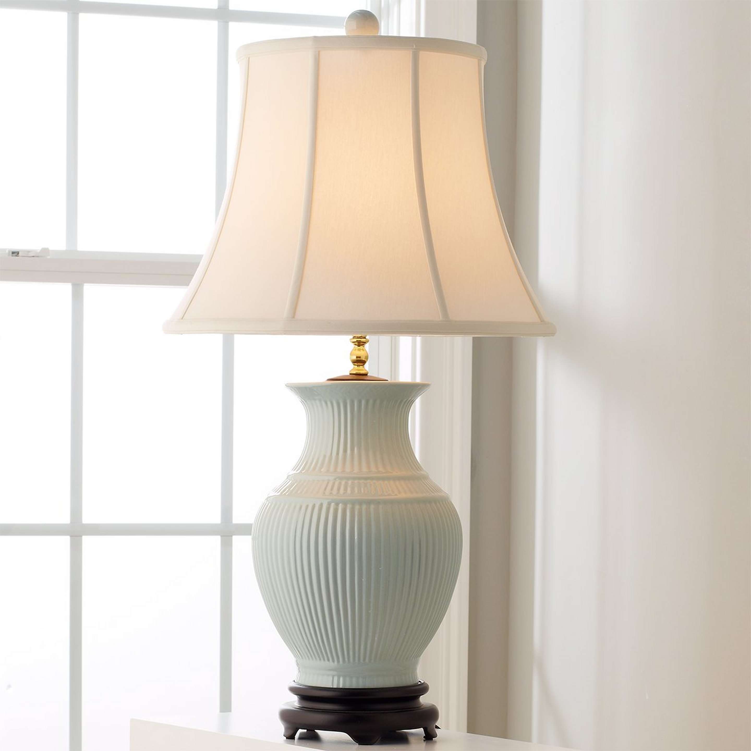A Classic Porcelain Vase Table Lamp with Baby Blue / Cream color