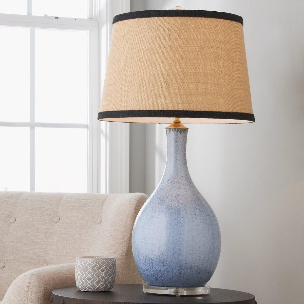 ALAIA ストラップミラー Teardrop Shimmer Table Lamp | Shades of Light