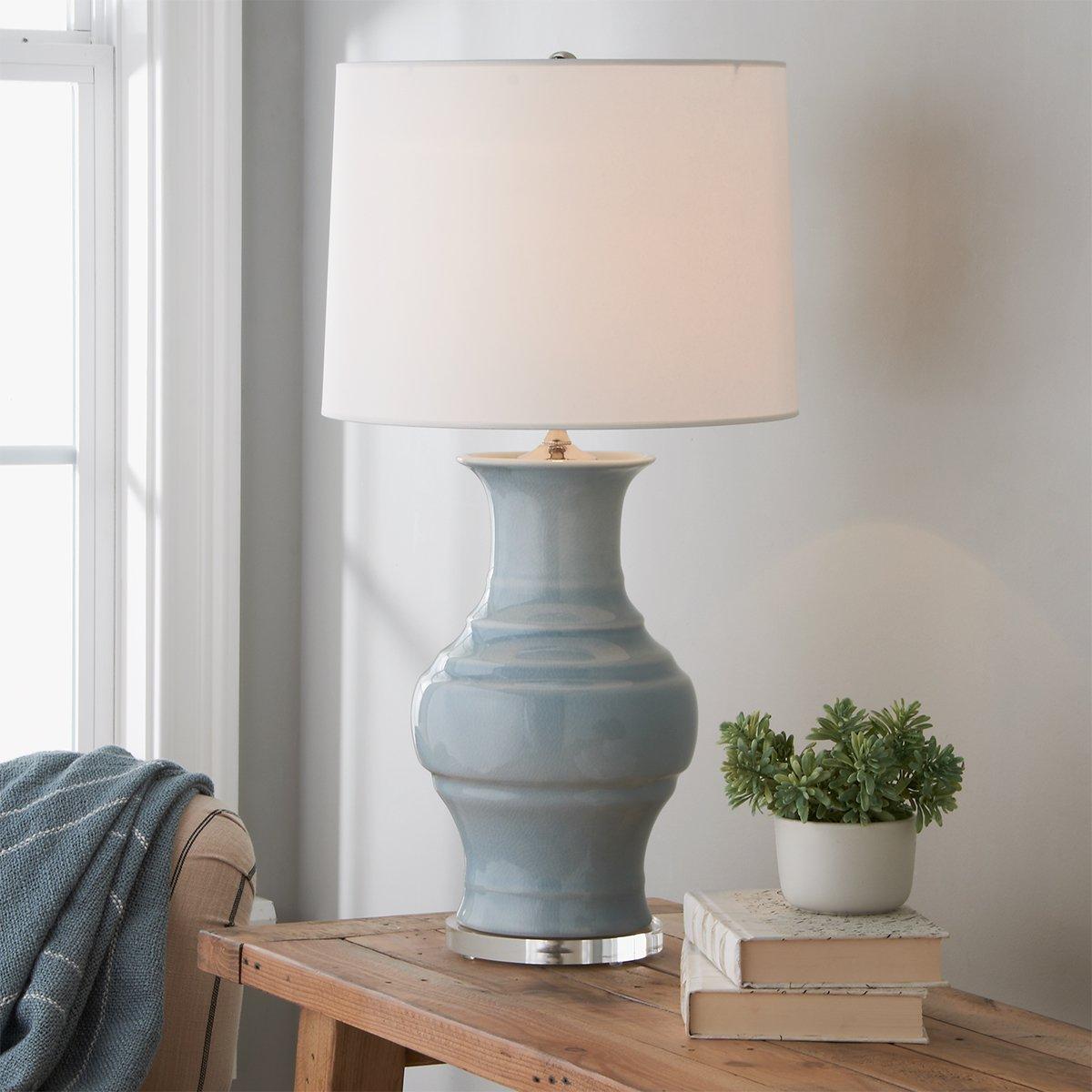 Fine Porcelain Jar Table Lamp