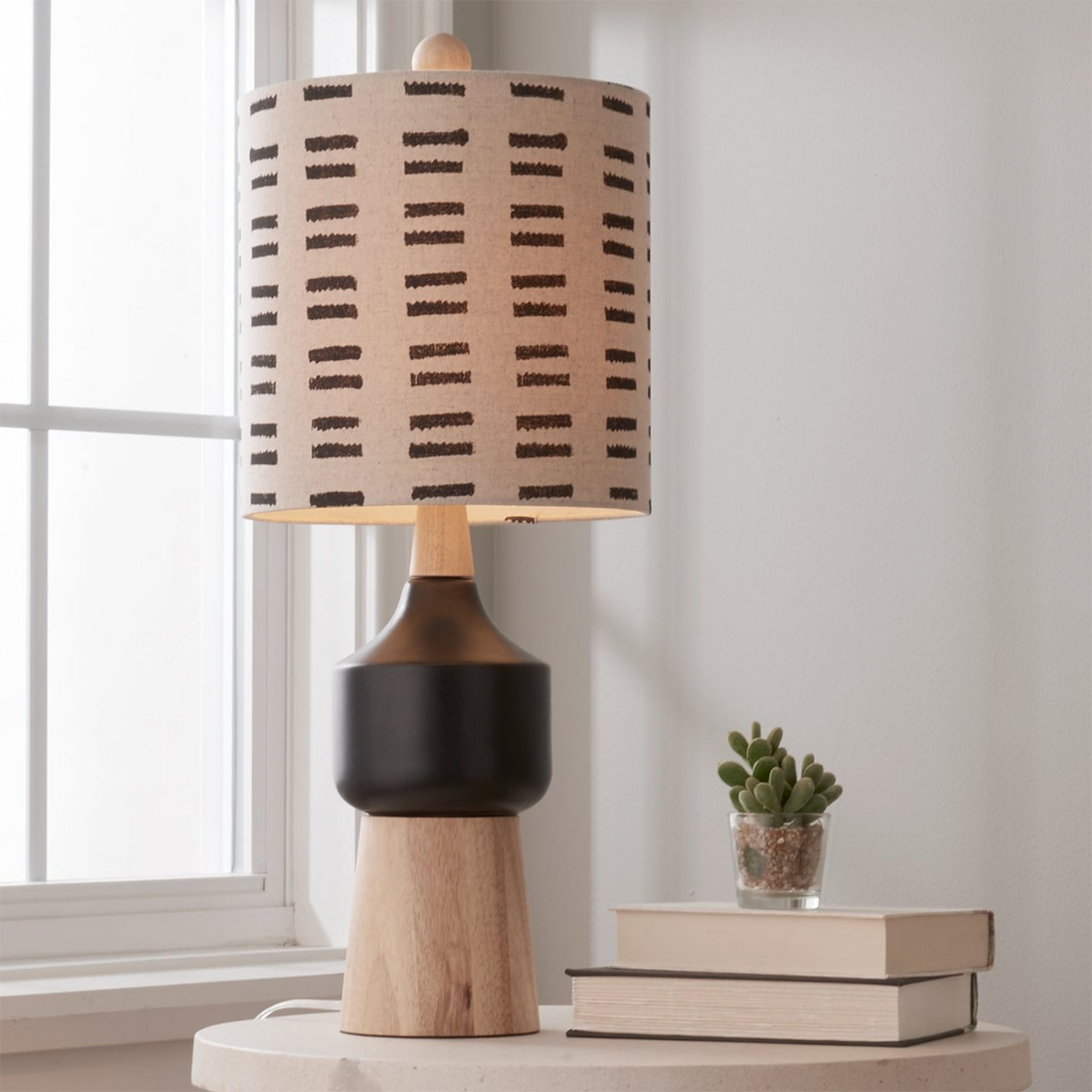A Melbourne Table Lamp with Black / Light Wood / Cream color