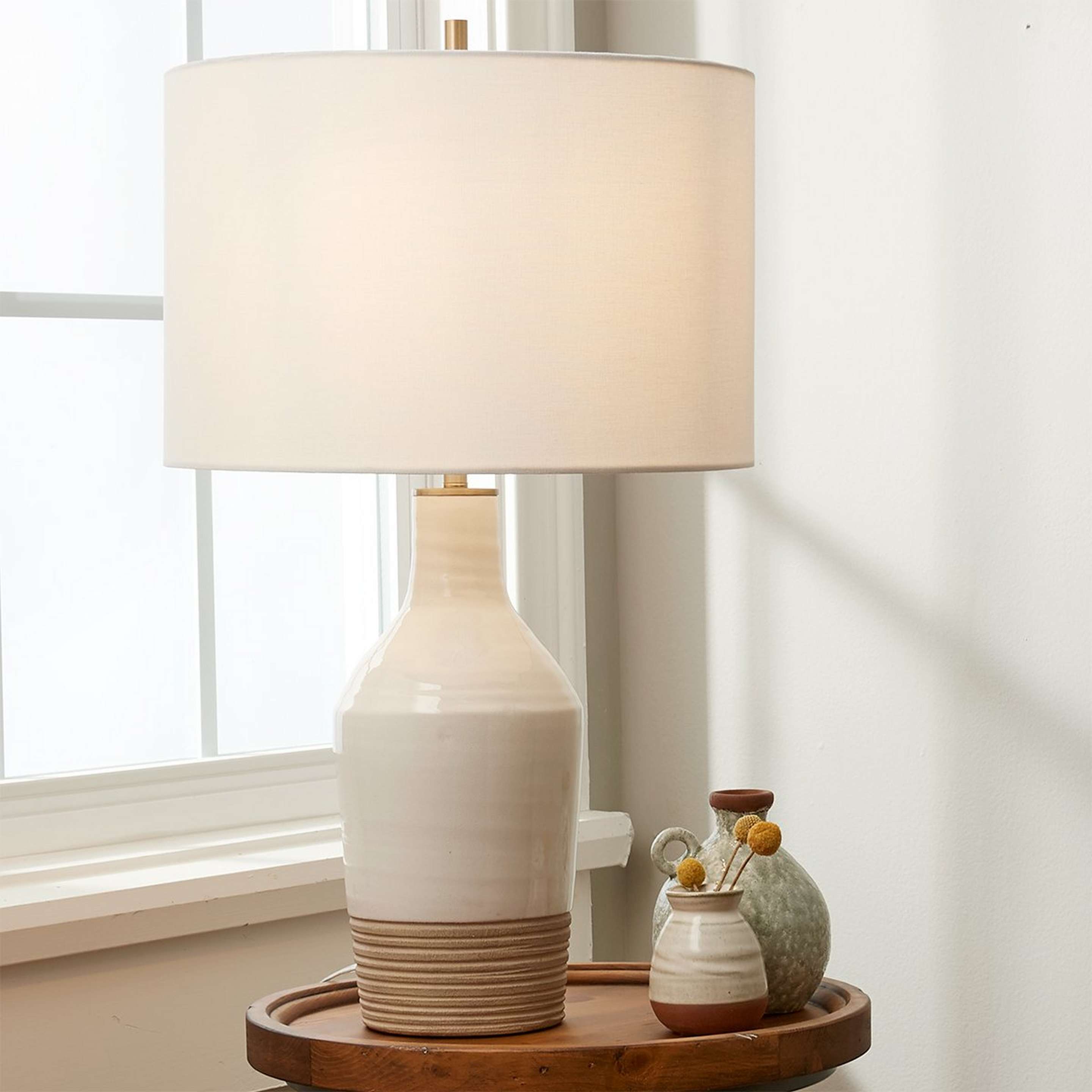 A Fairfax Table Lamp with White / Aged Terracotta color