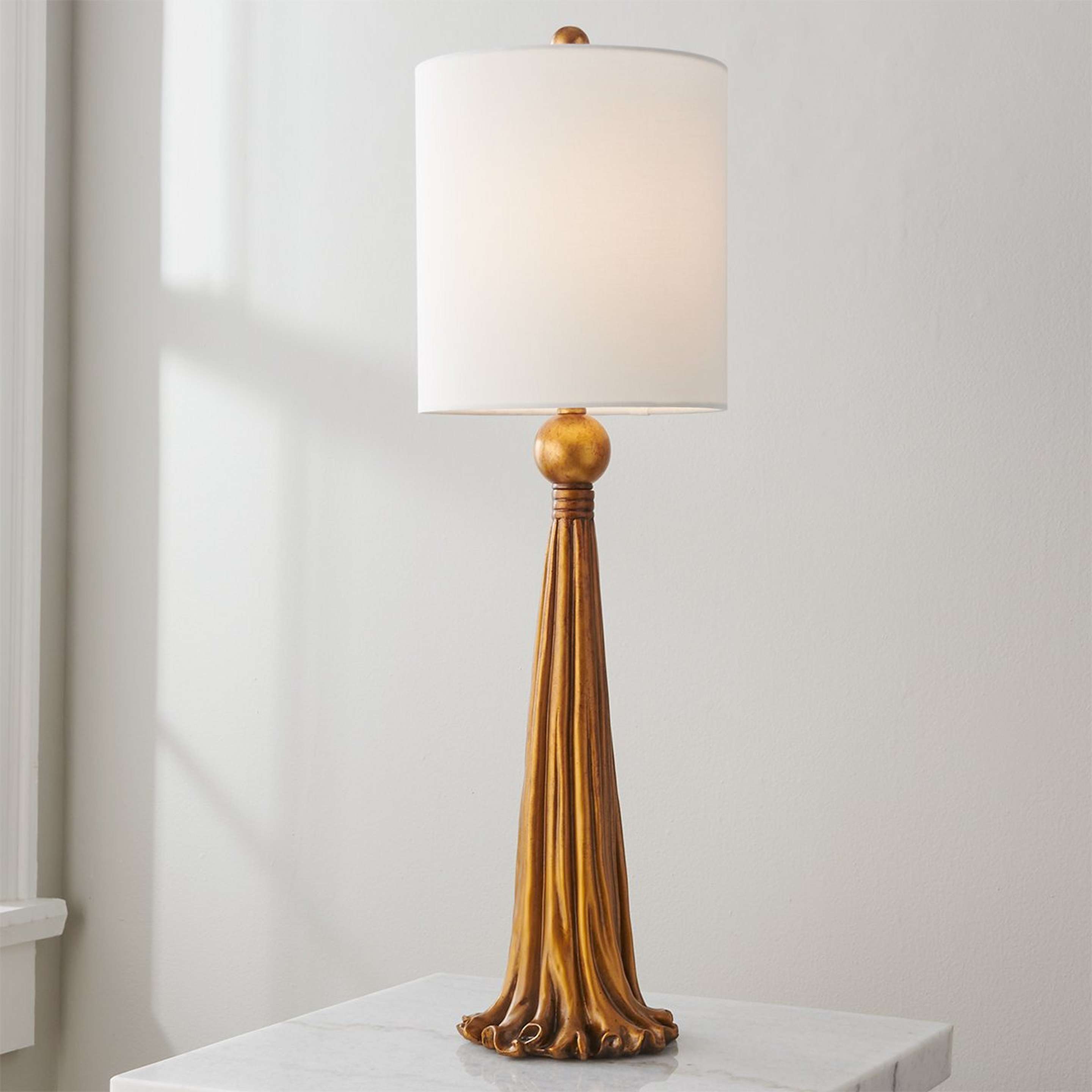 A Tassel Buffet Lamp with Antique Gold color
