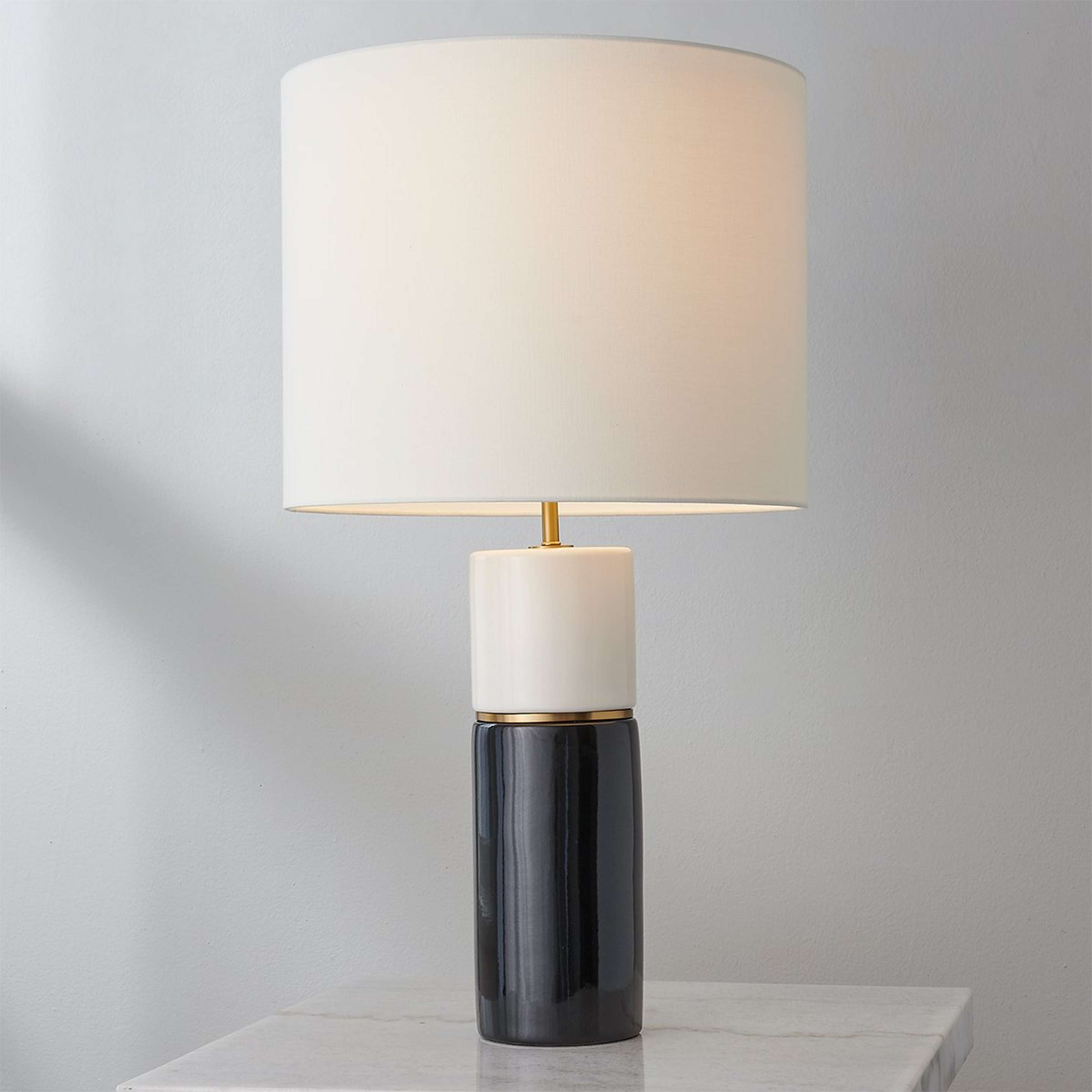 A kate spade new york Cade Table Lamp - Column with White / Brass / Black color
