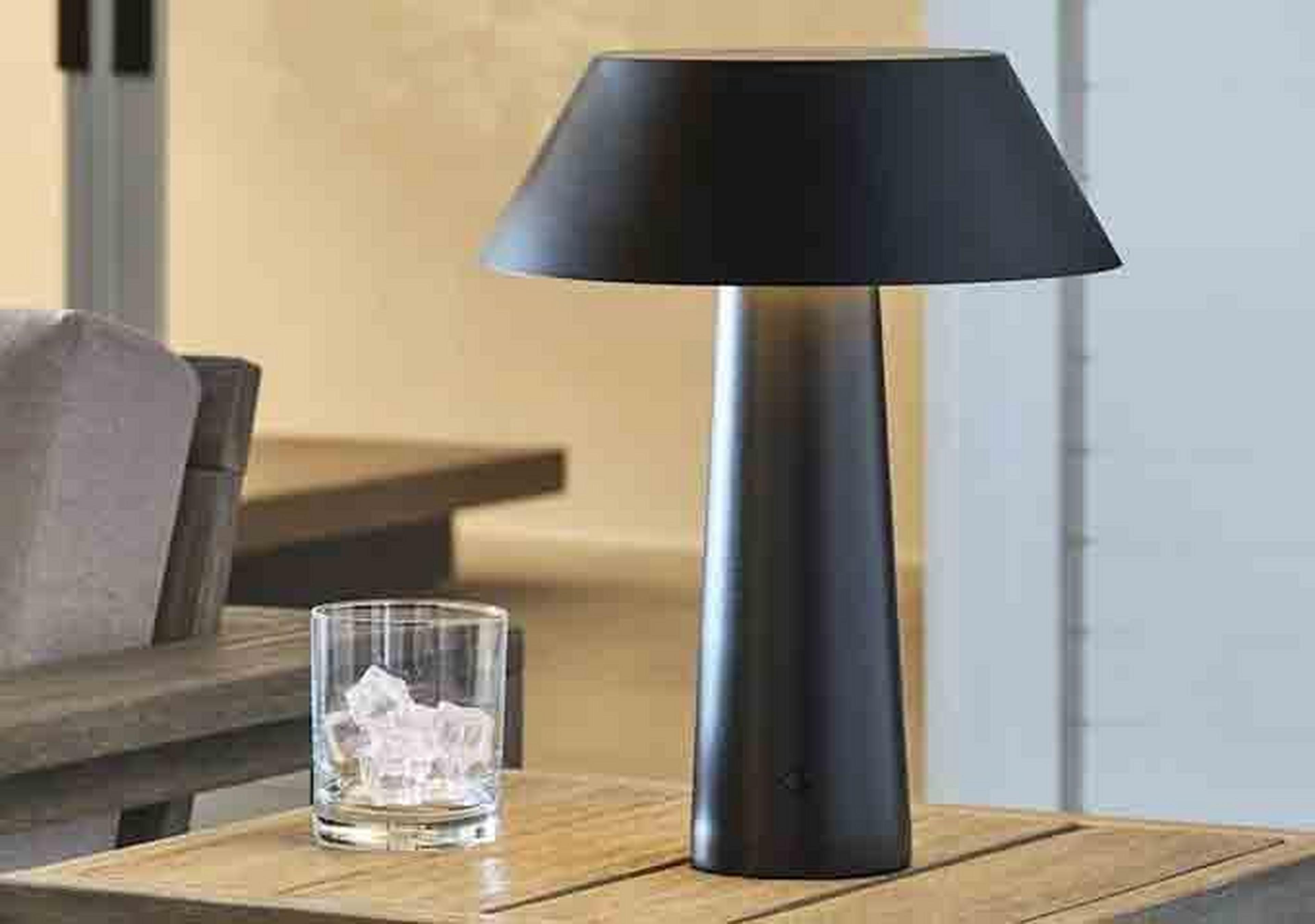 Outdoor Table & Floor Lamps