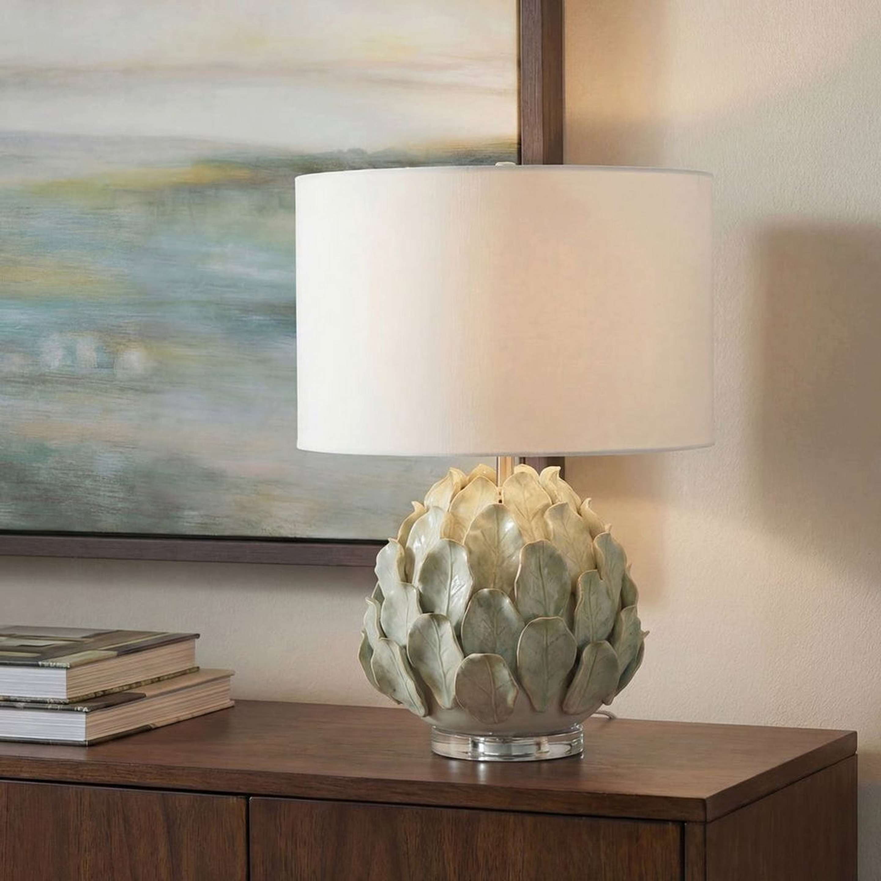 A Artichoke Table Lamp with Green / White / Clear Crystal color