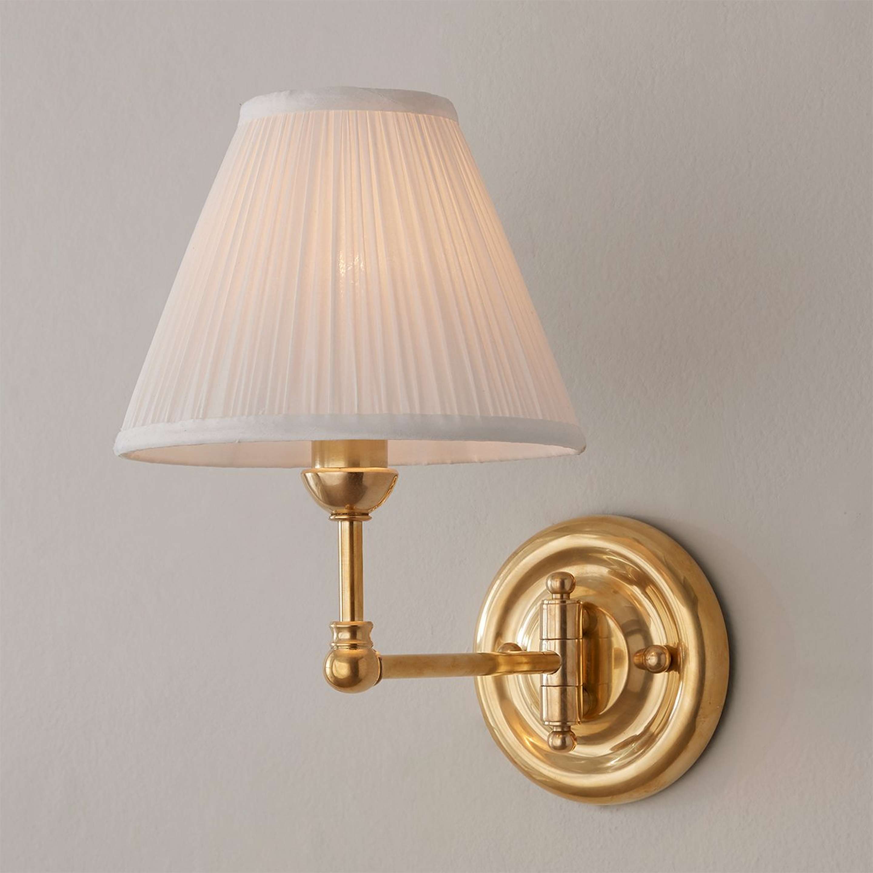 A Dixon Swing Arm with Aged Brass color