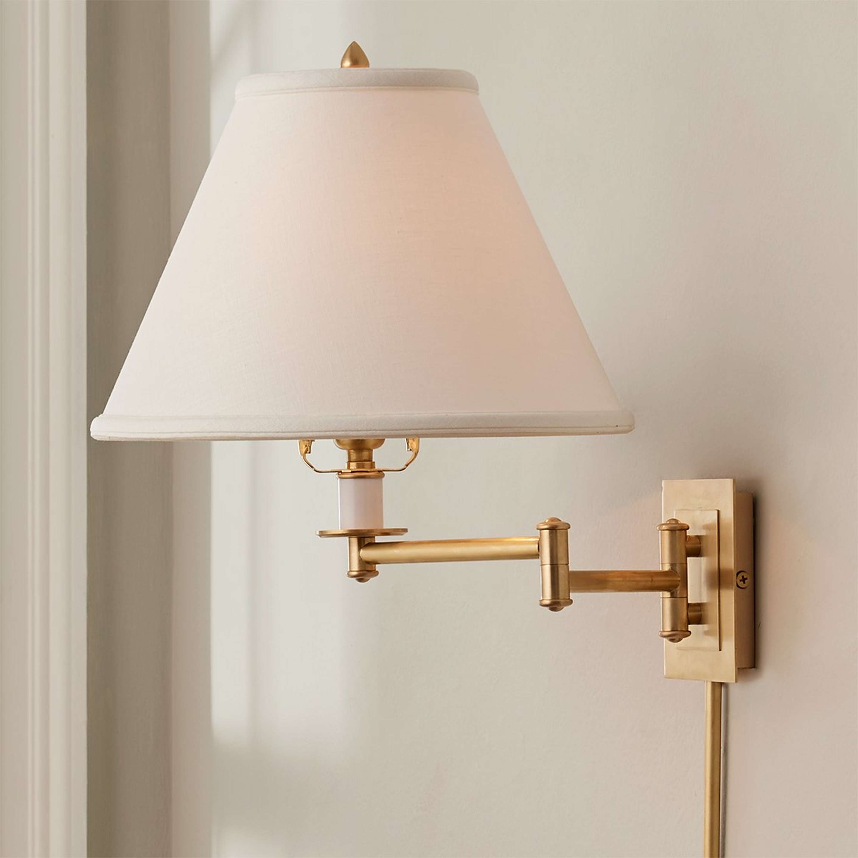A Simple Swing Arm with Antique Brass / Cream Linen color