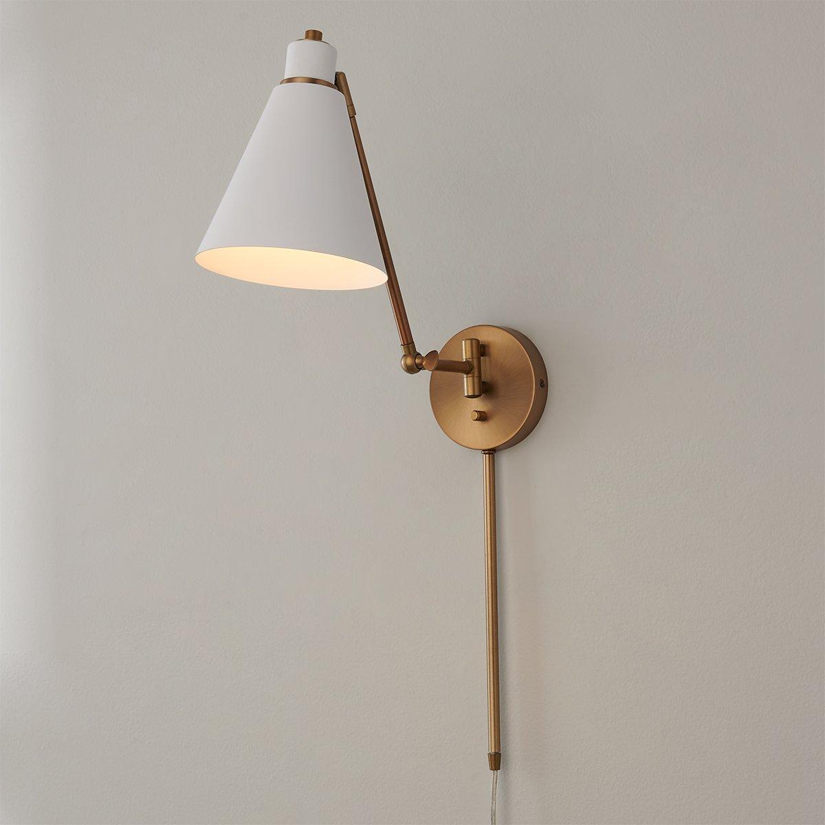 最安価格 Jenovia Vanity Light - 3 Light その他
