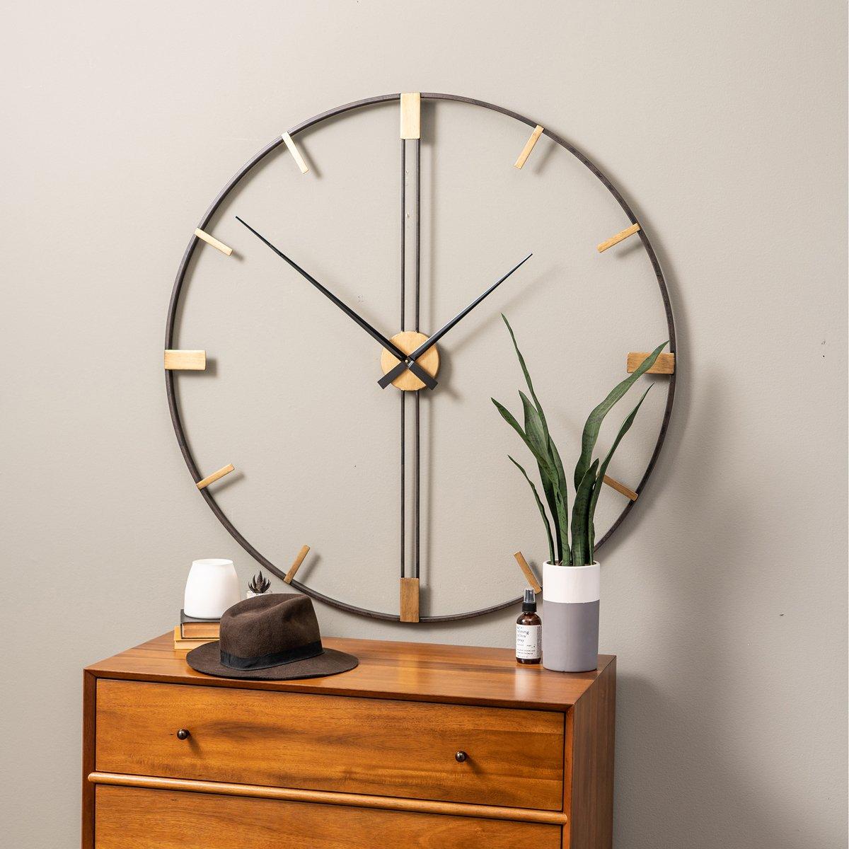 Gold Round Gear Clock – Simply Distinctive Concepts