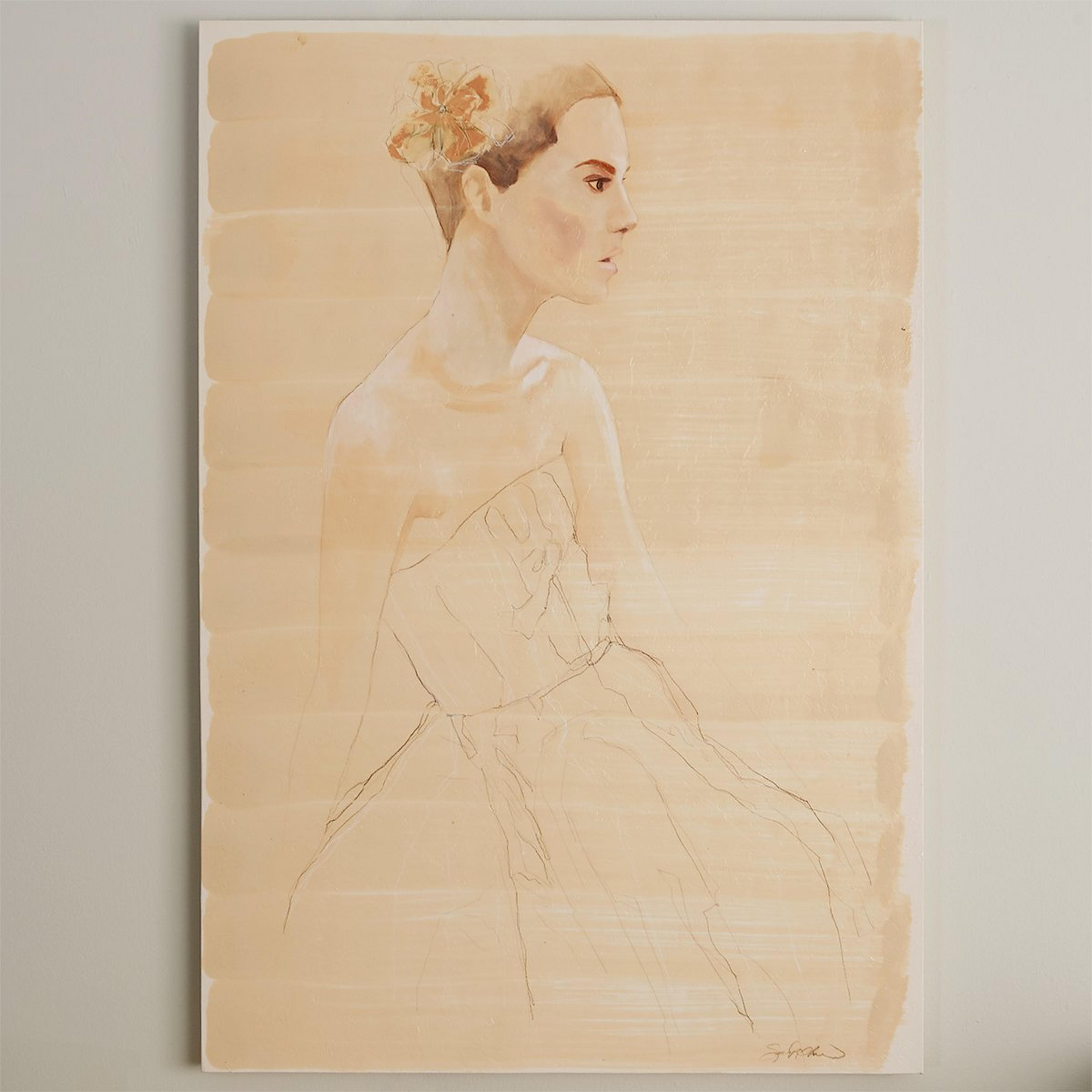 A Graceful Gaze Wall Decor with Cream-Beige / Ivory / Neutrals color