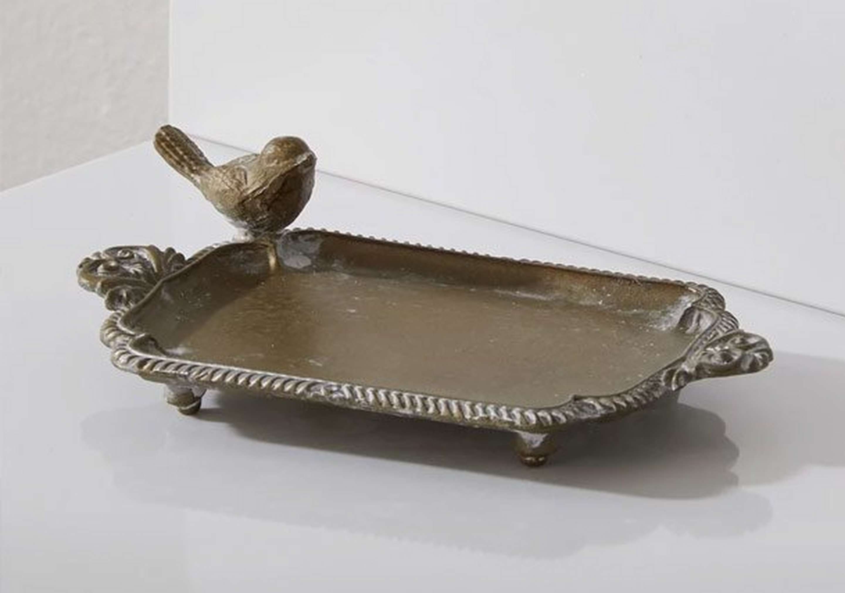 Decorative Accessories