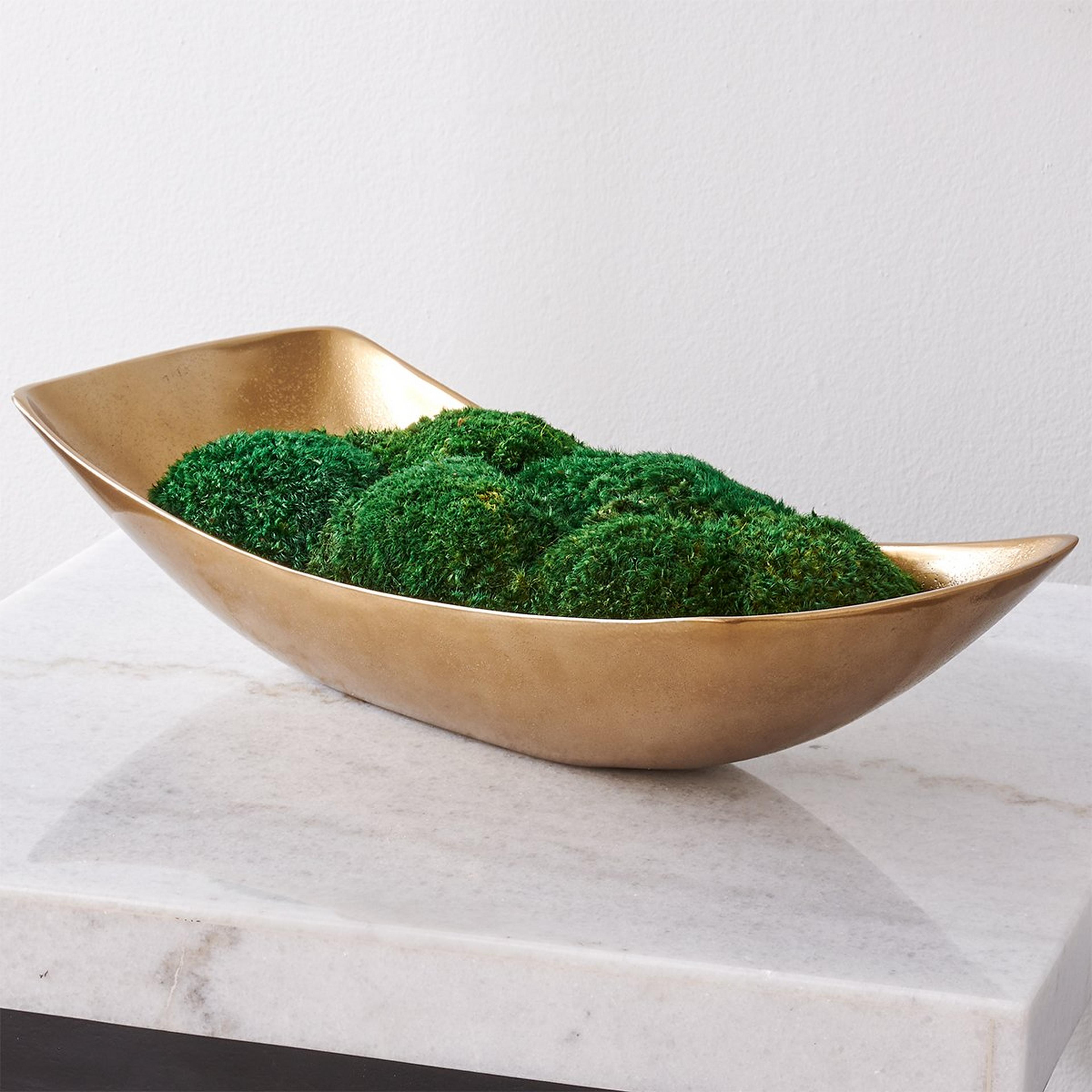 A Mosu Centerpiece with Green / Gold  color