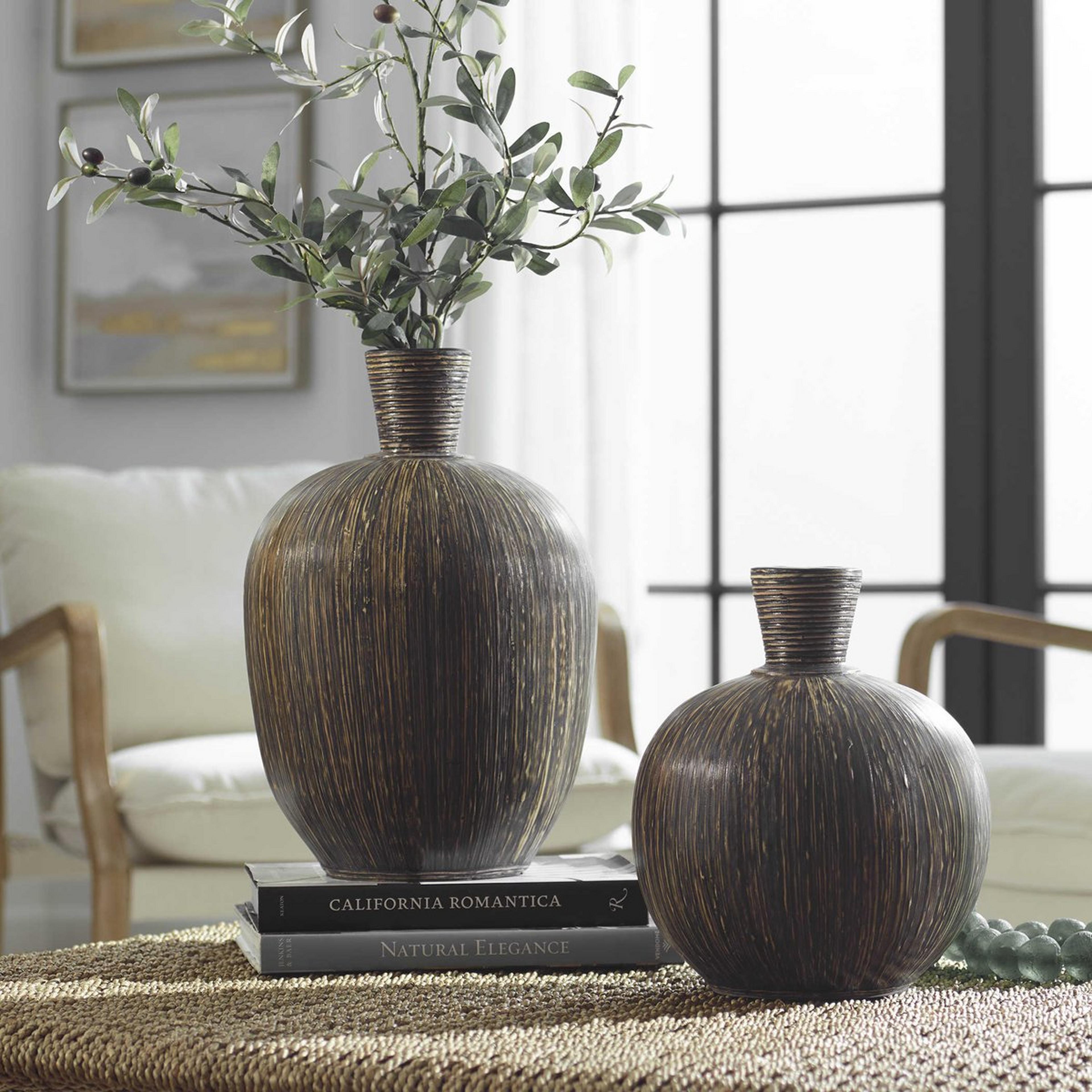 A Cale Vases - Set of 2 with undefined color