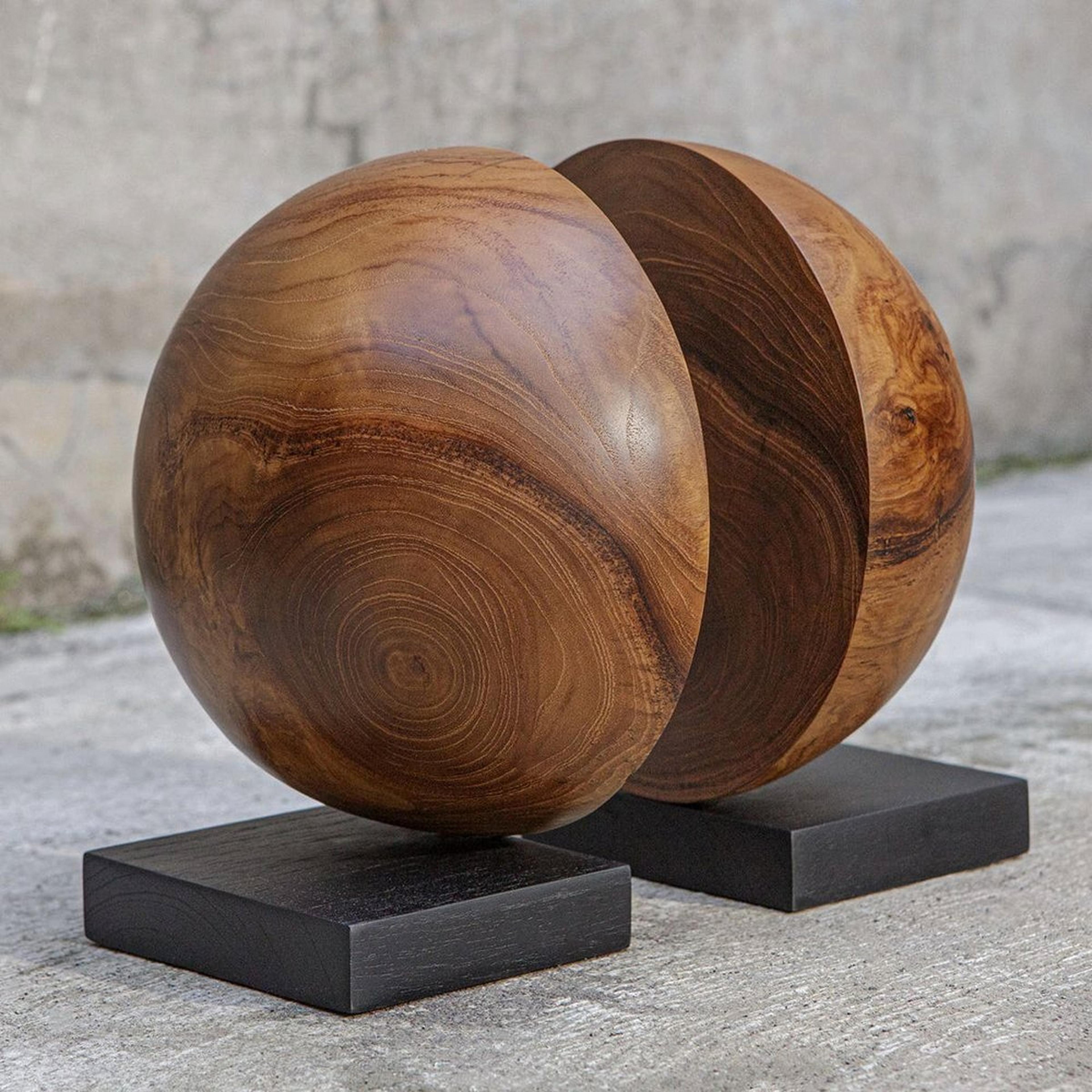 Kyu Bookends - Set of 2