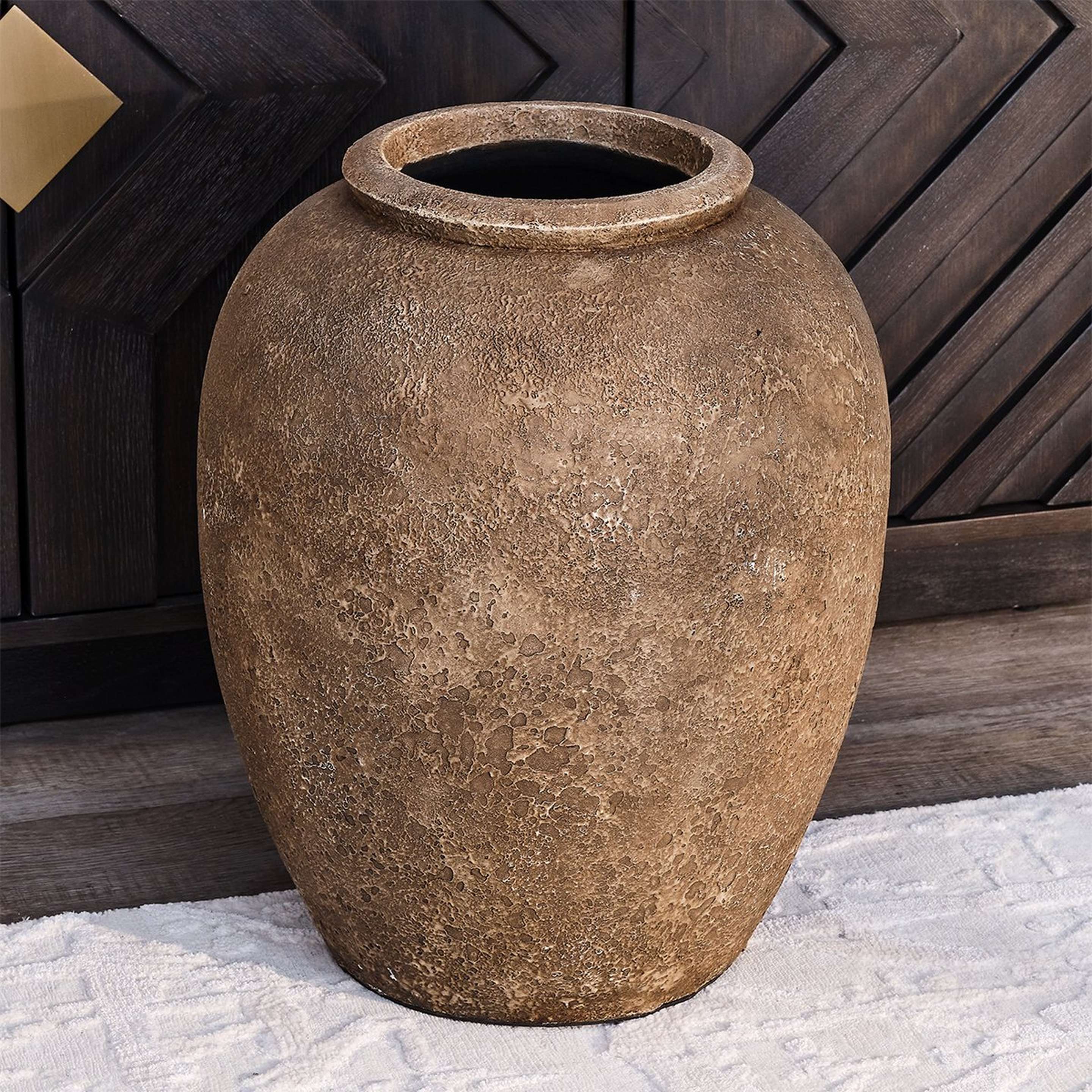 A Tanagra Planter with Brown color