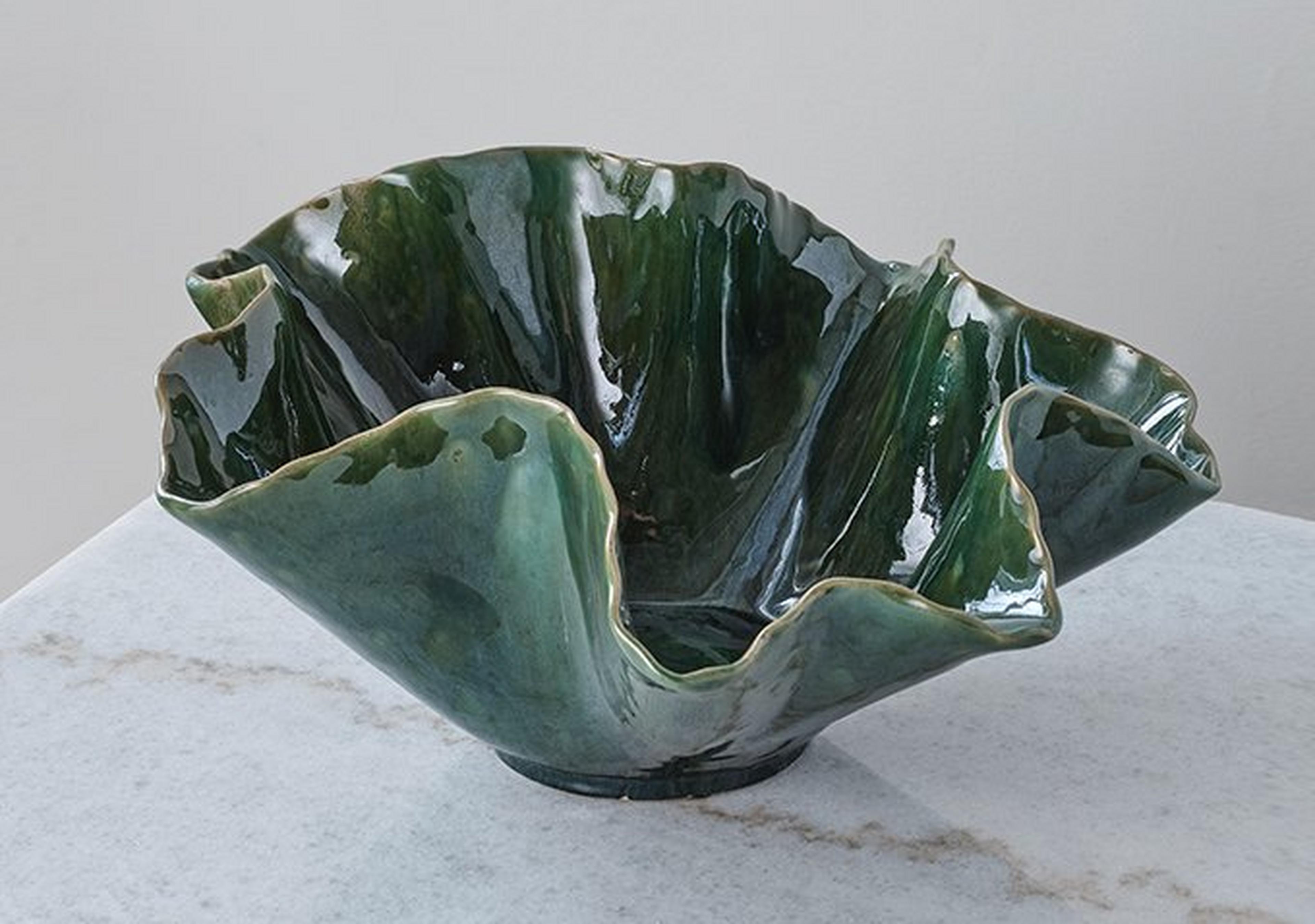 Green Mottled Ruffle Bowl