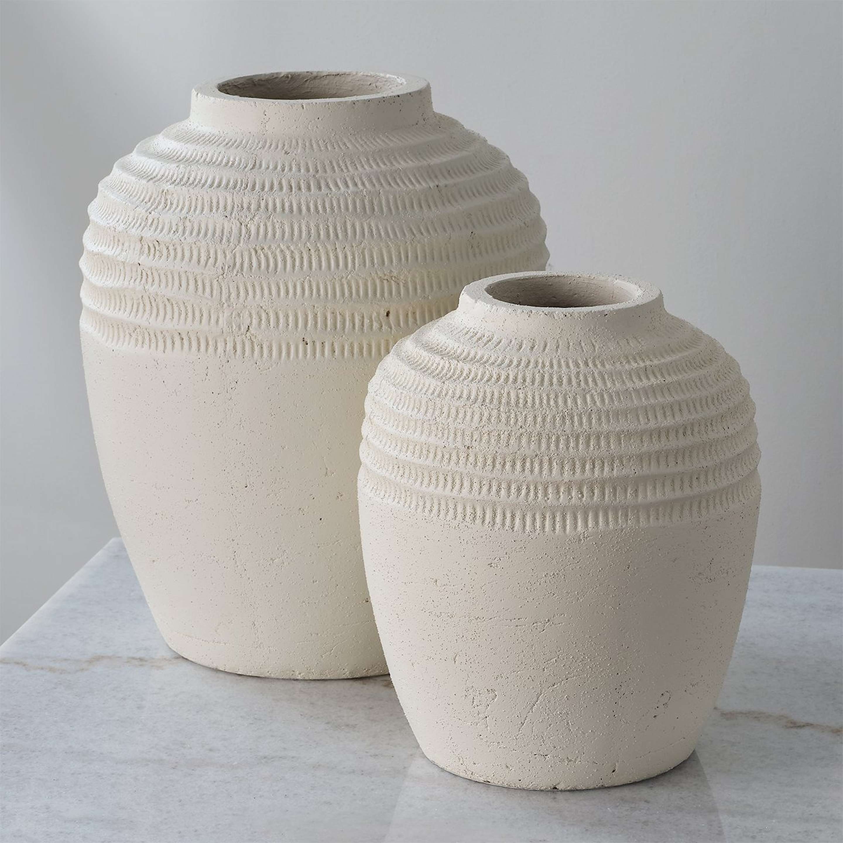 A Textured Limewash Vases Set of 2 with Chalk White color