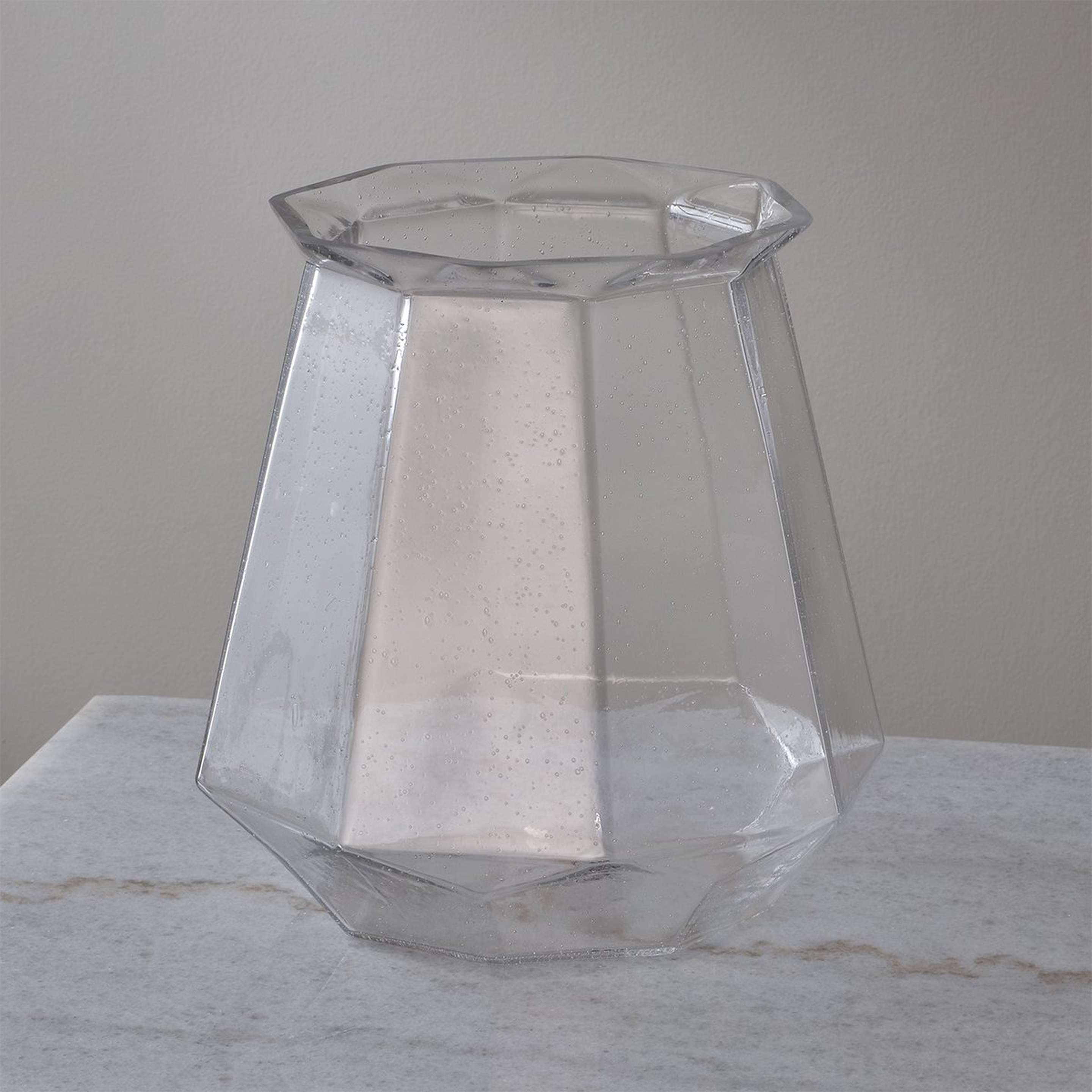 A Maribel Vase with Clear color
