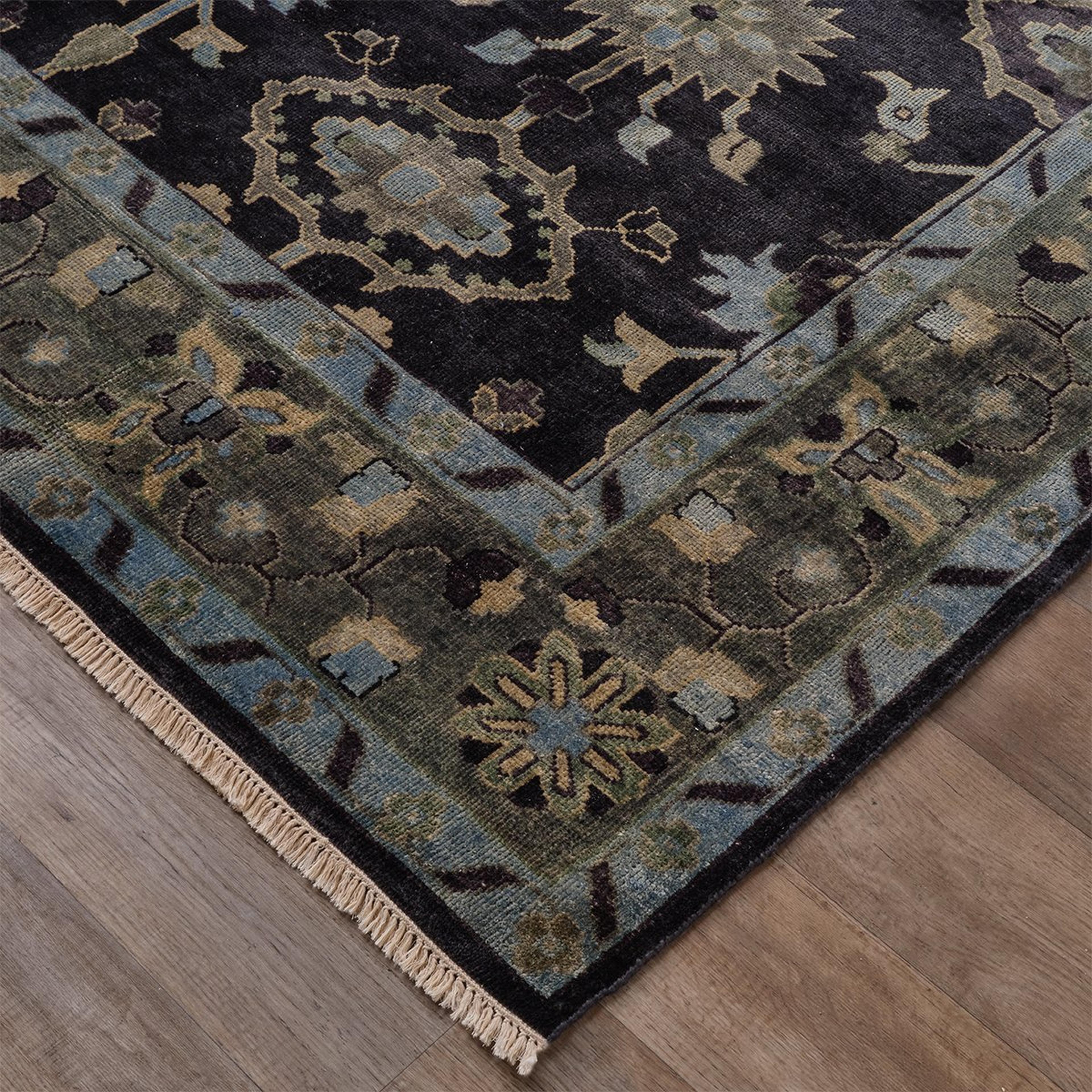 A Delacourt Hand-Knotted Rug with Green / Taupe / Olive color