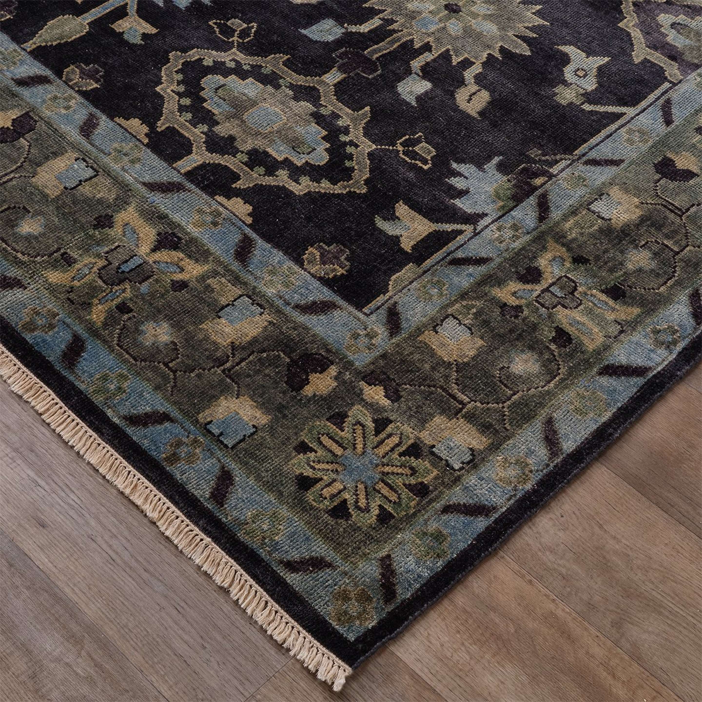 A Delacourt Hand-Knotted Rug with Green / Taupe / Olive color