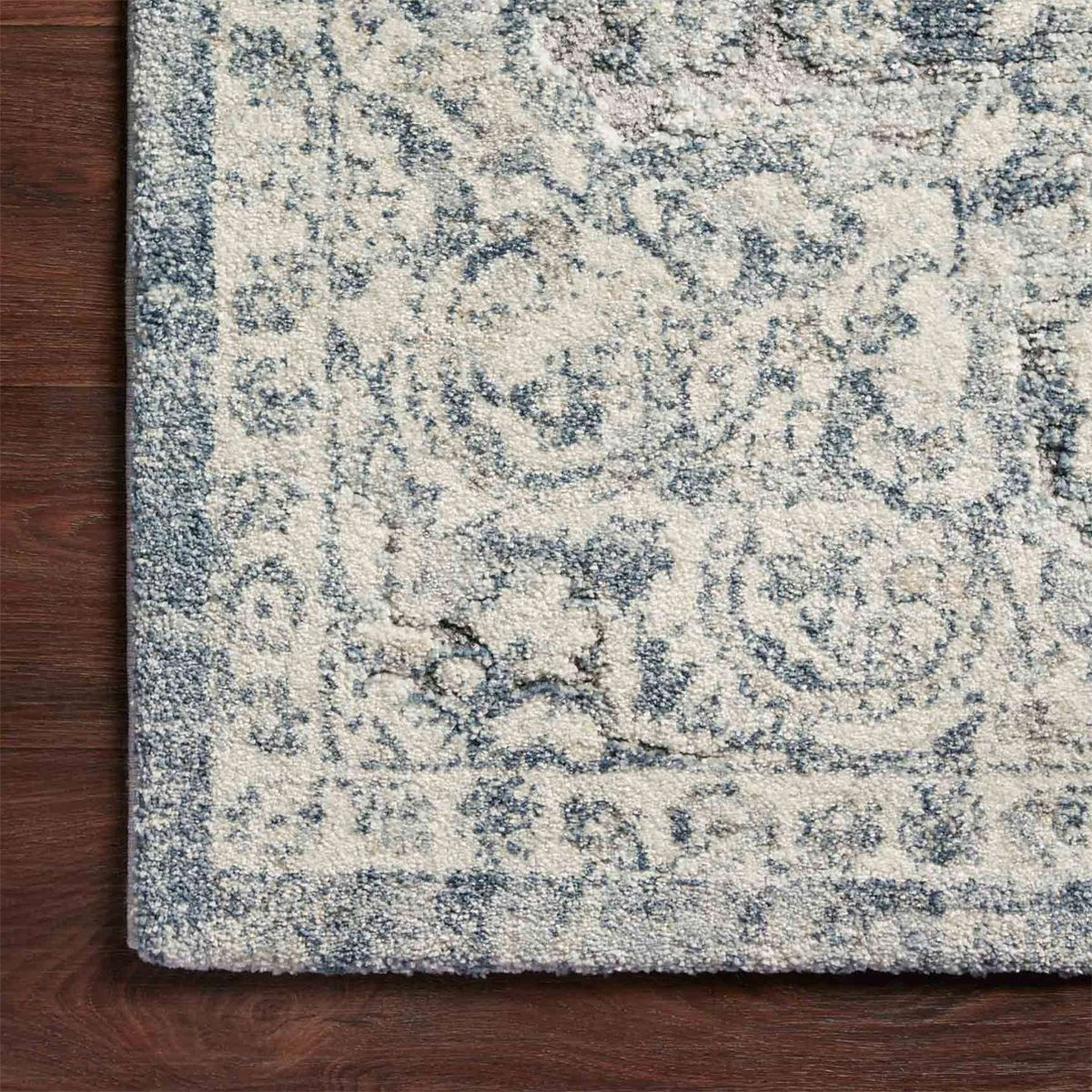 A Egeria Rug with Light Blue-Gray / Ivory / Neutrals color