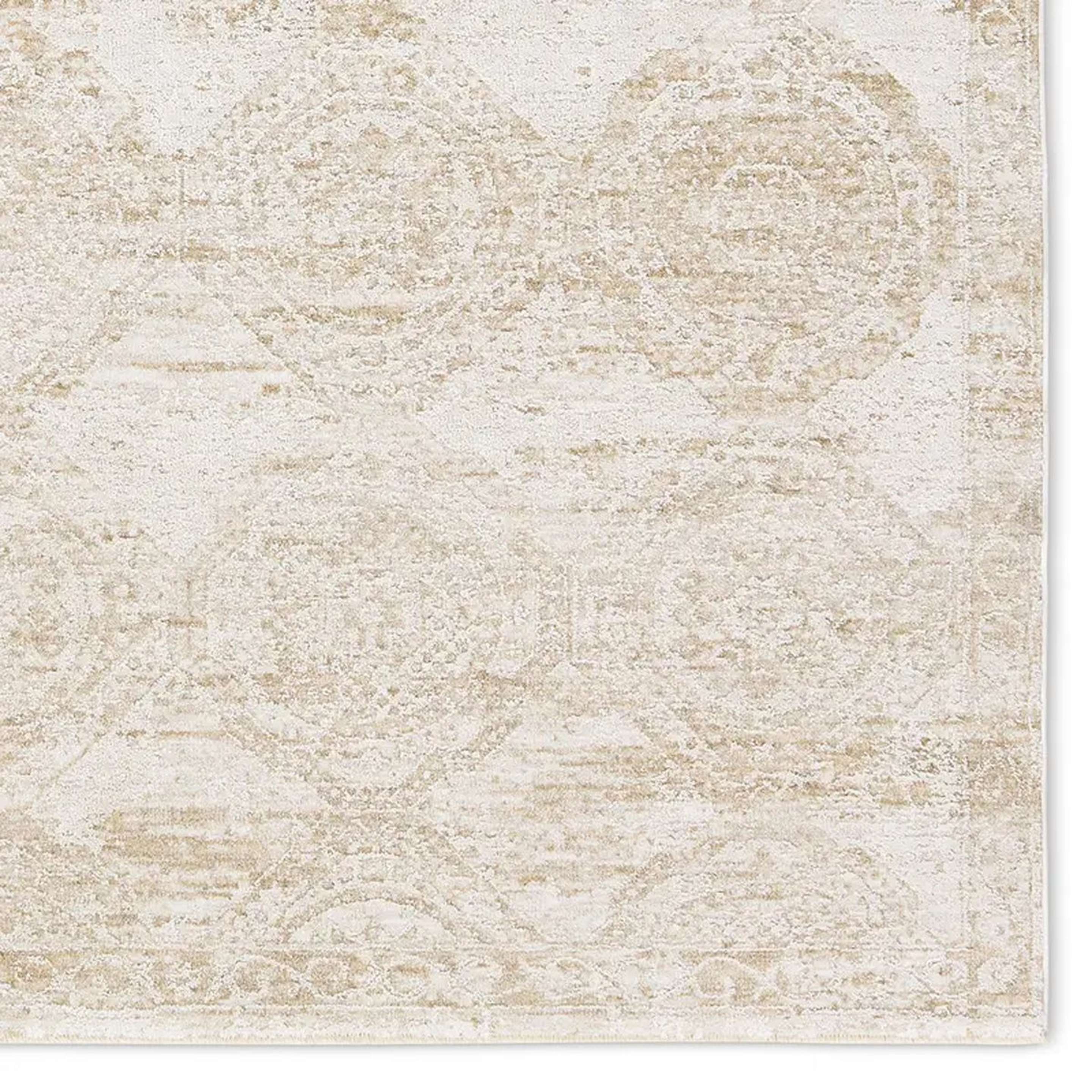 A Harlon Rug with Beige color