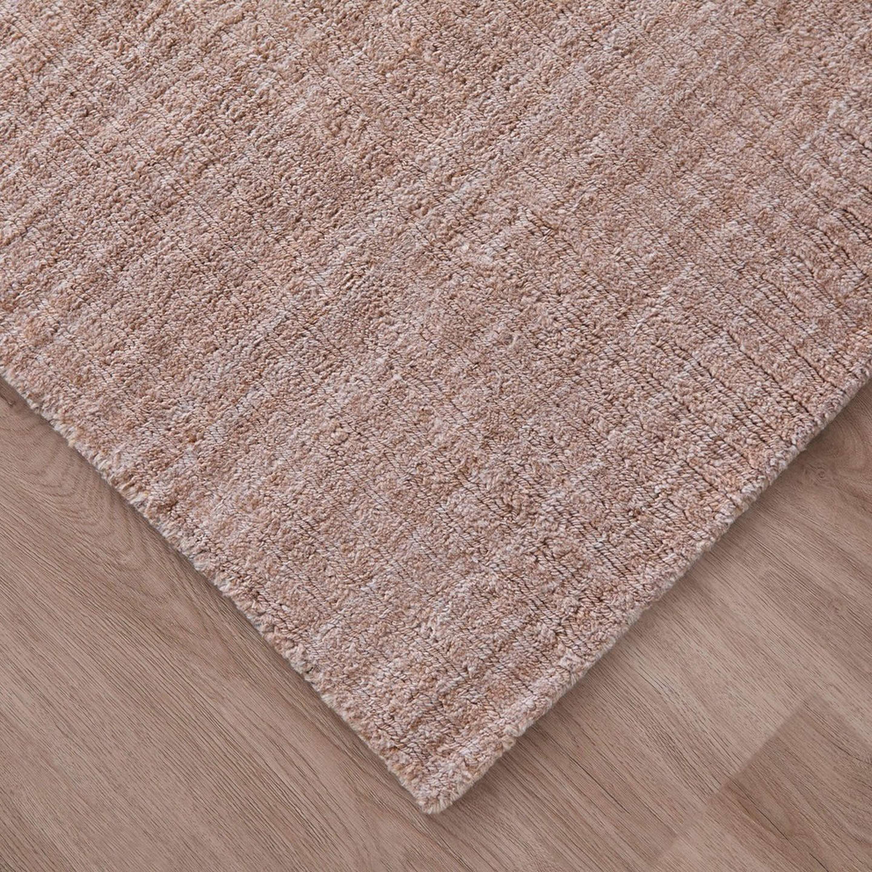 A Reinbeck Indoor/Outdoor Rug with Beige color