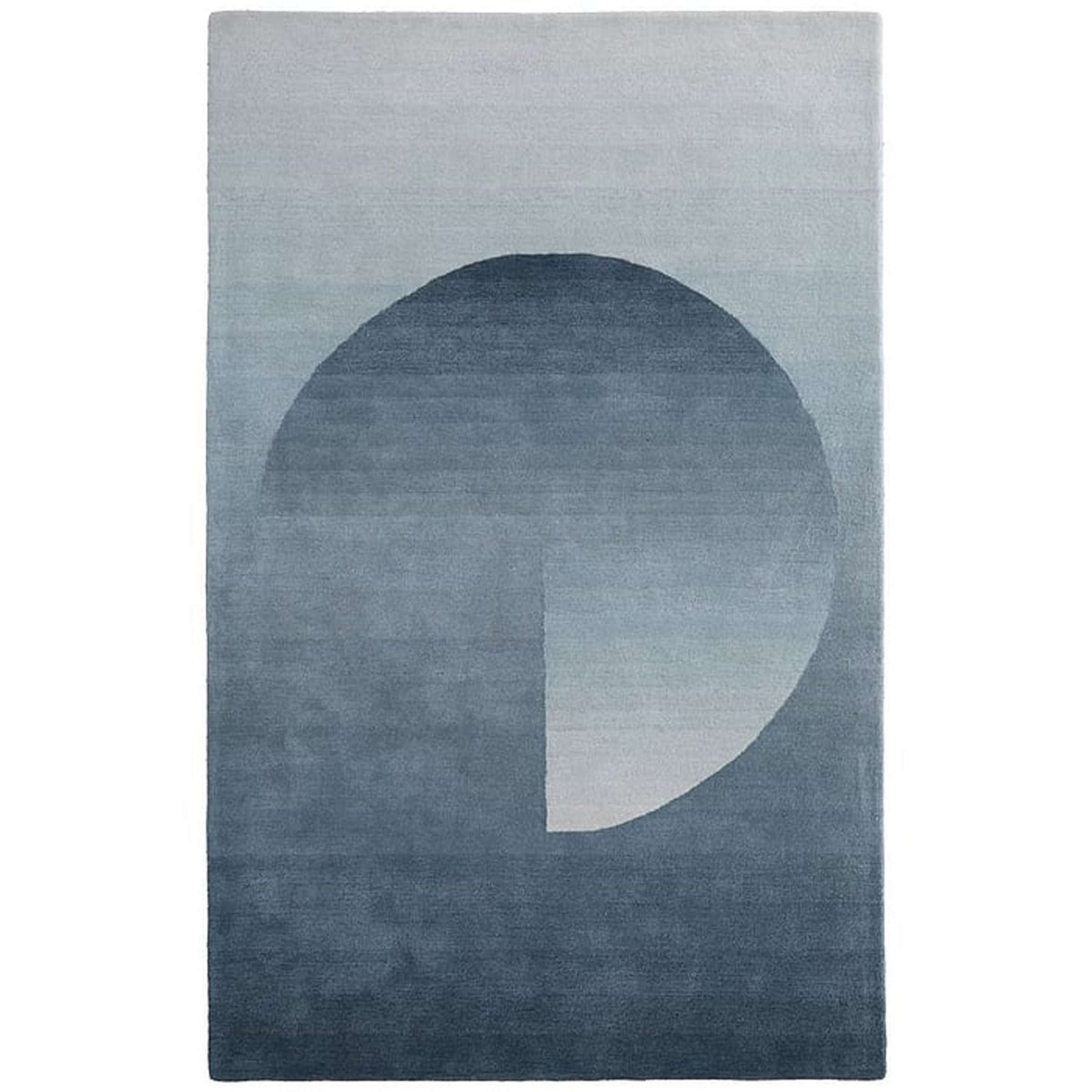 A Qualls Hand-Tufted Rug with Blue color