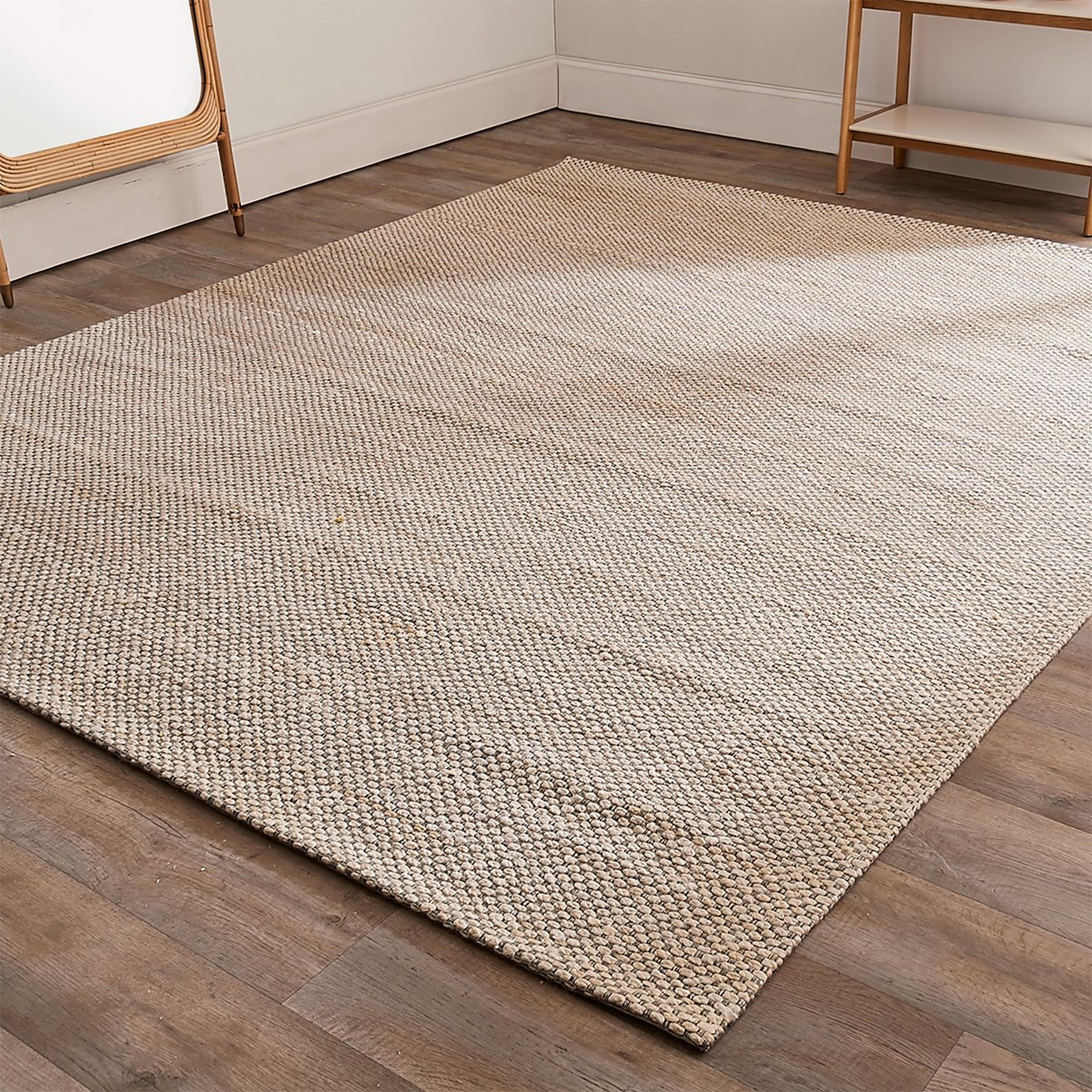 A Fenella Handwoven Rug with Ivory / Neutrals color